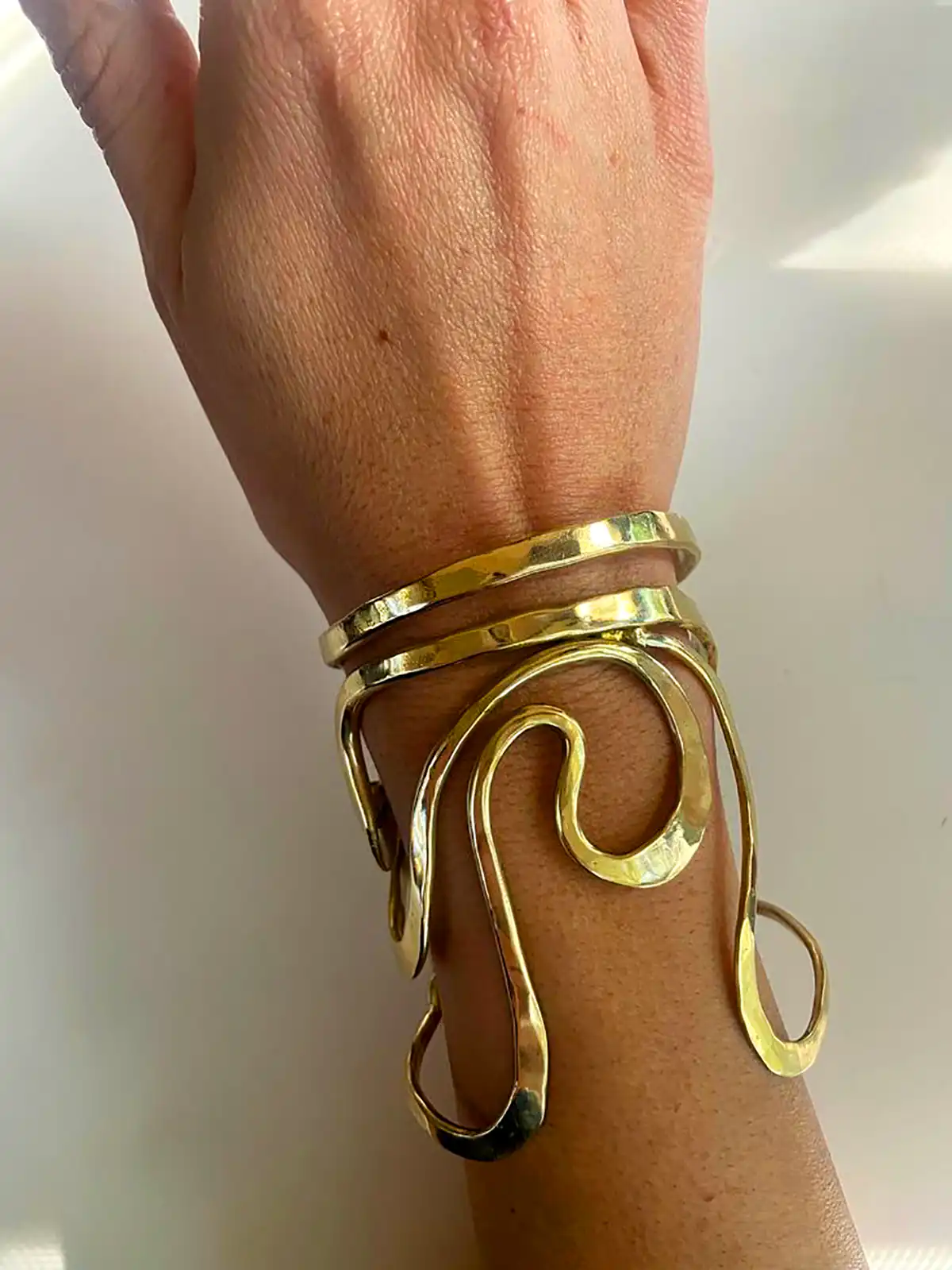 دستبند النگویی باز برنجی