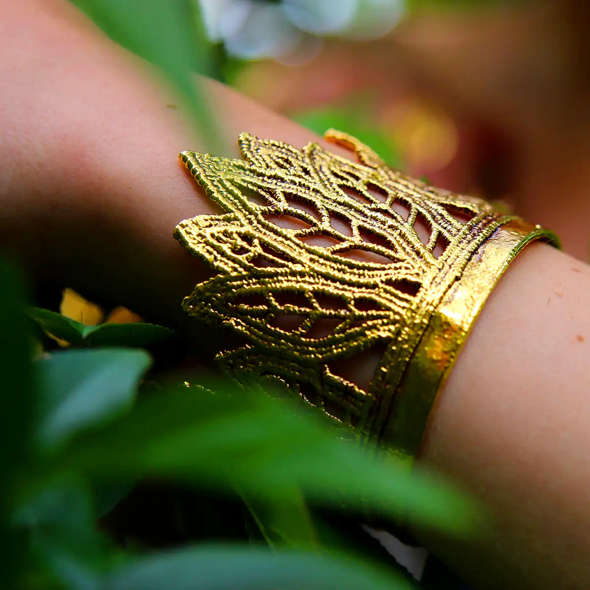 دستبند النگویی باز برنجی