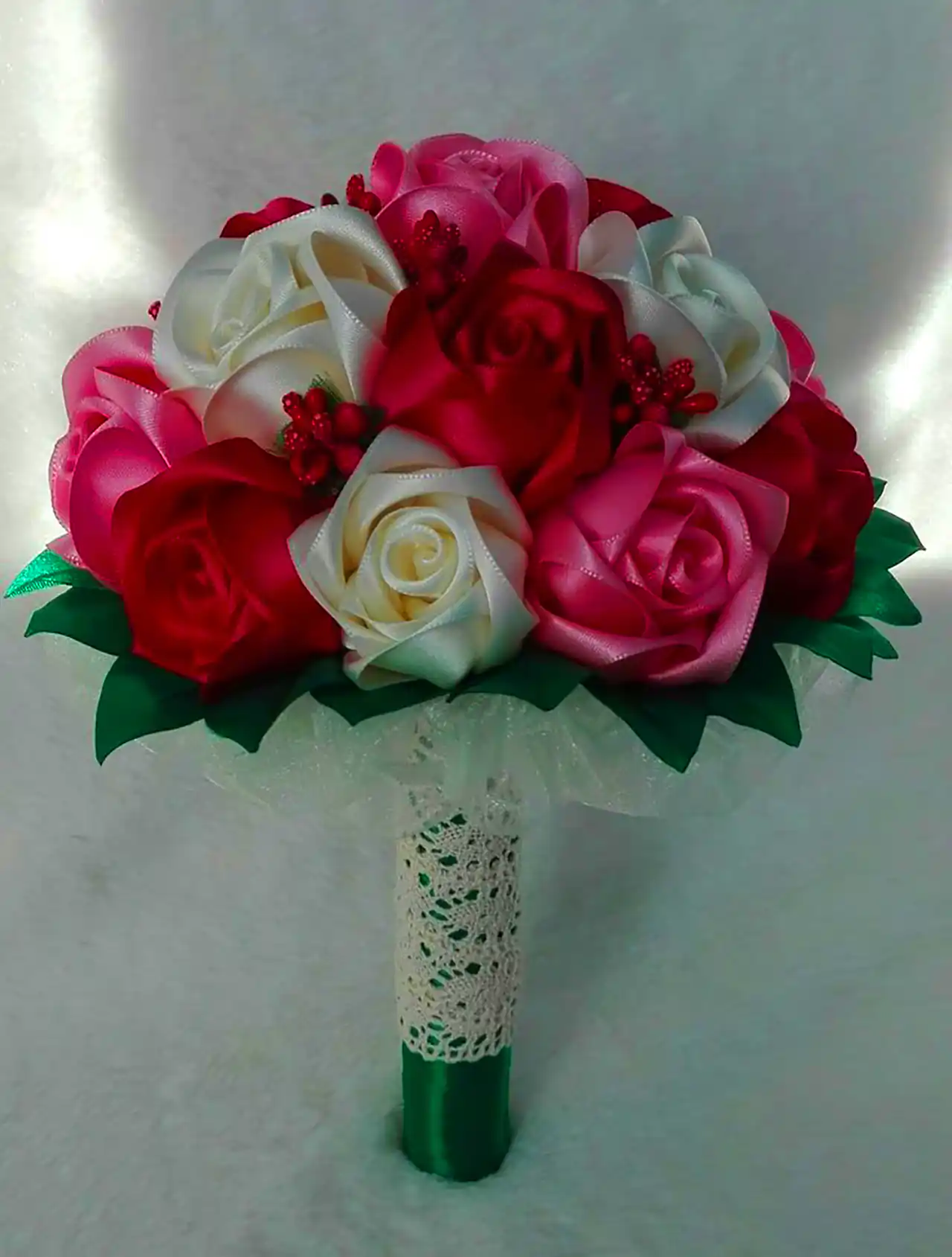 دسته گل عروس صورتی