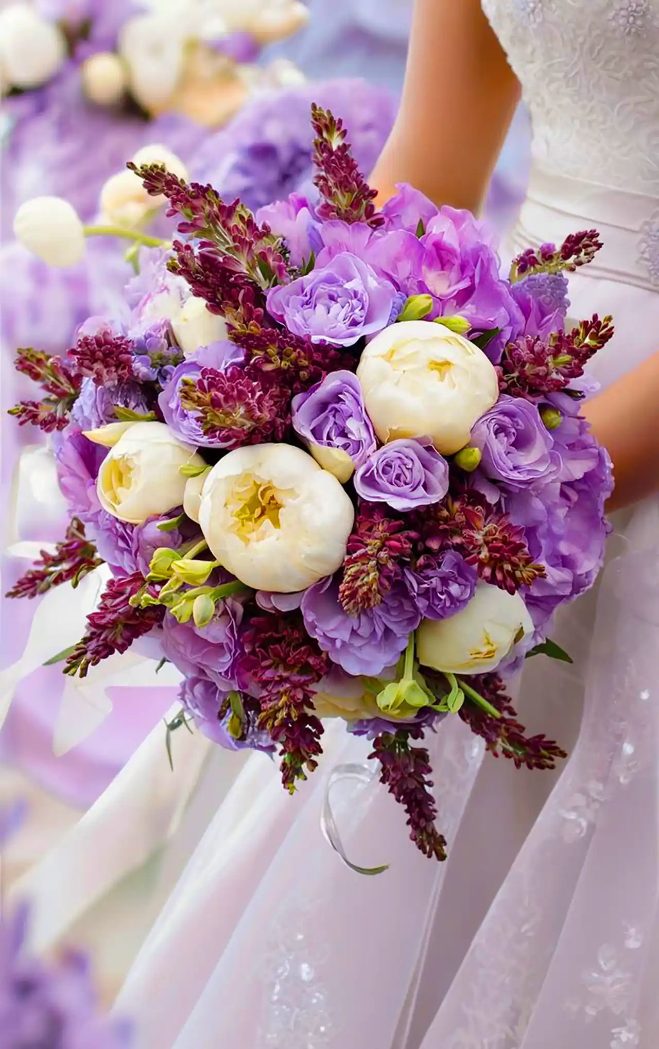 دسته گل عروس تم یاسی