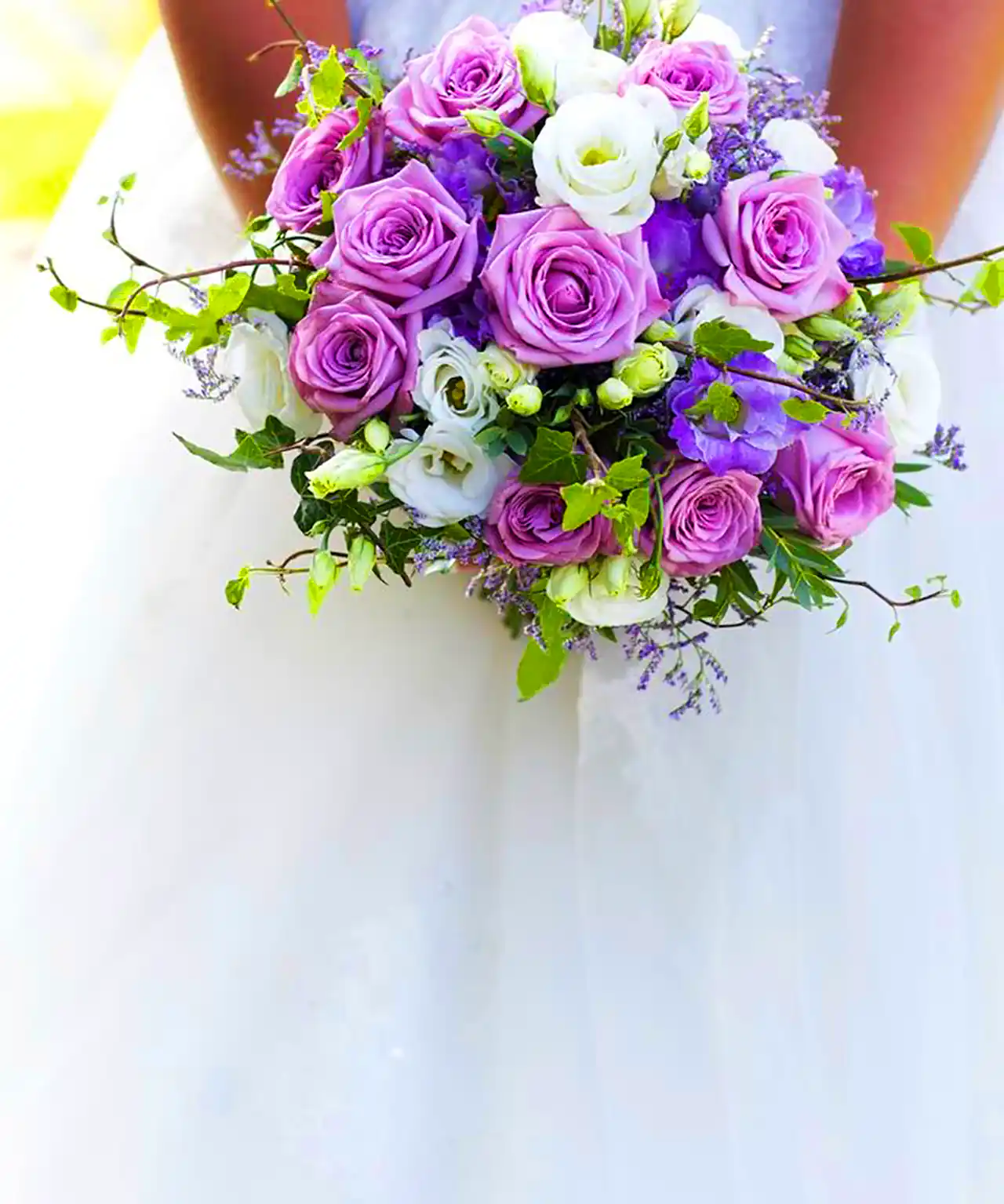 دسته گل عروس تم یاسی