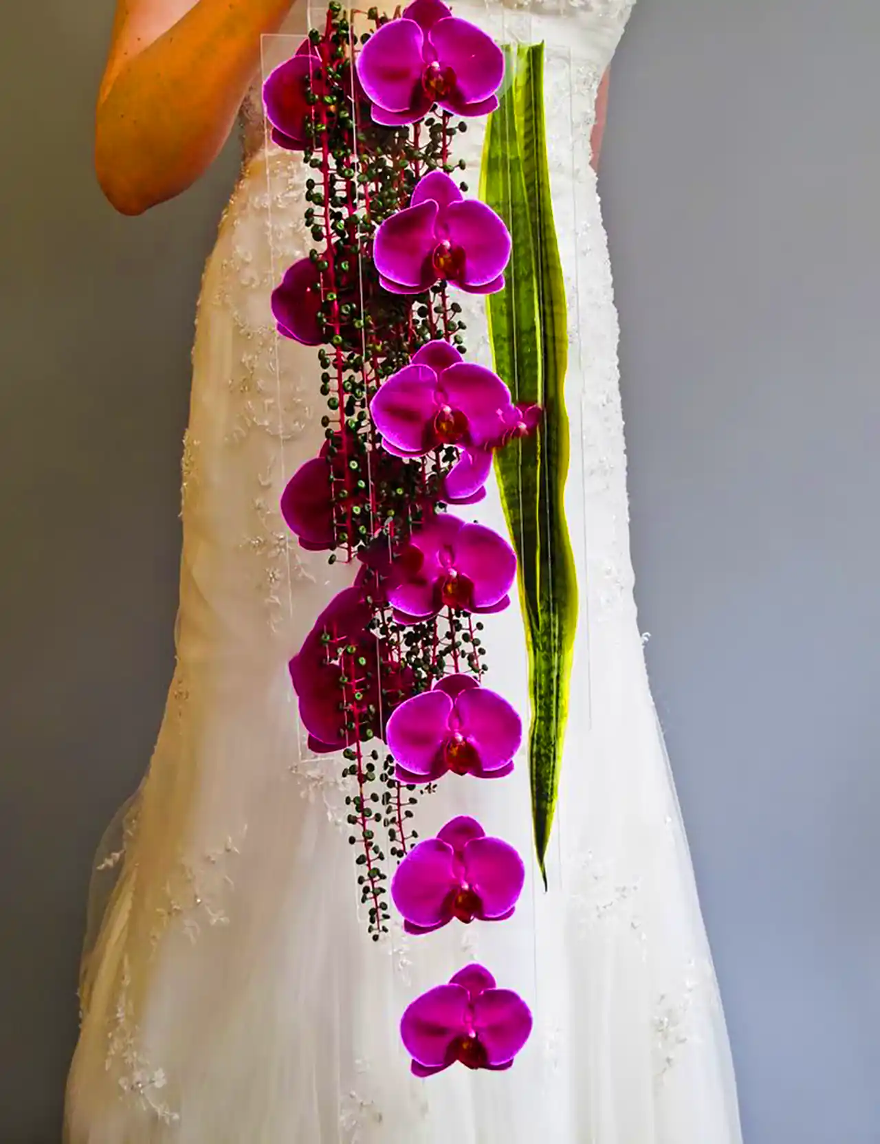 دسته گل ارکیده بای عروس
