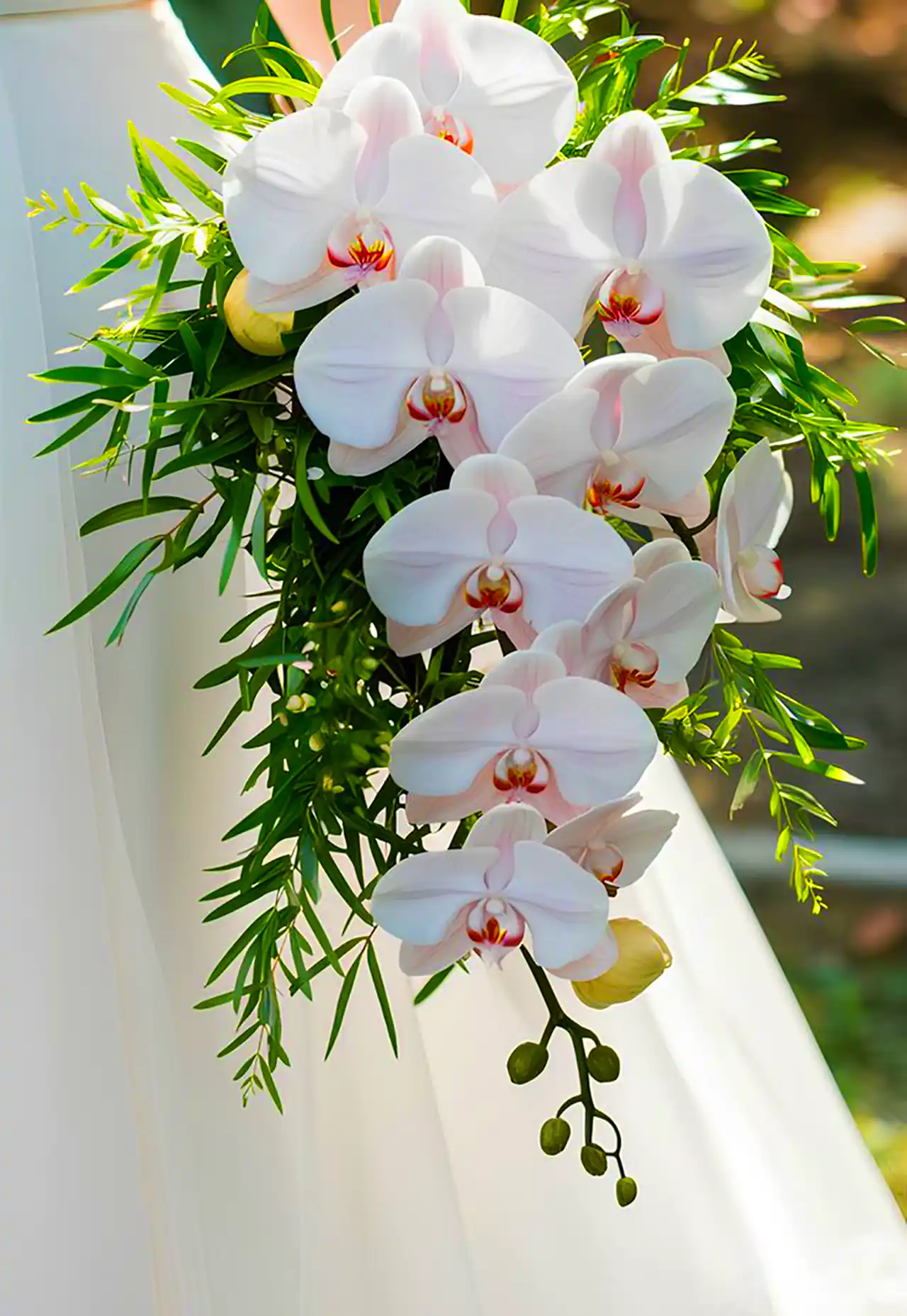 دسته گل ارکیده بای عروس