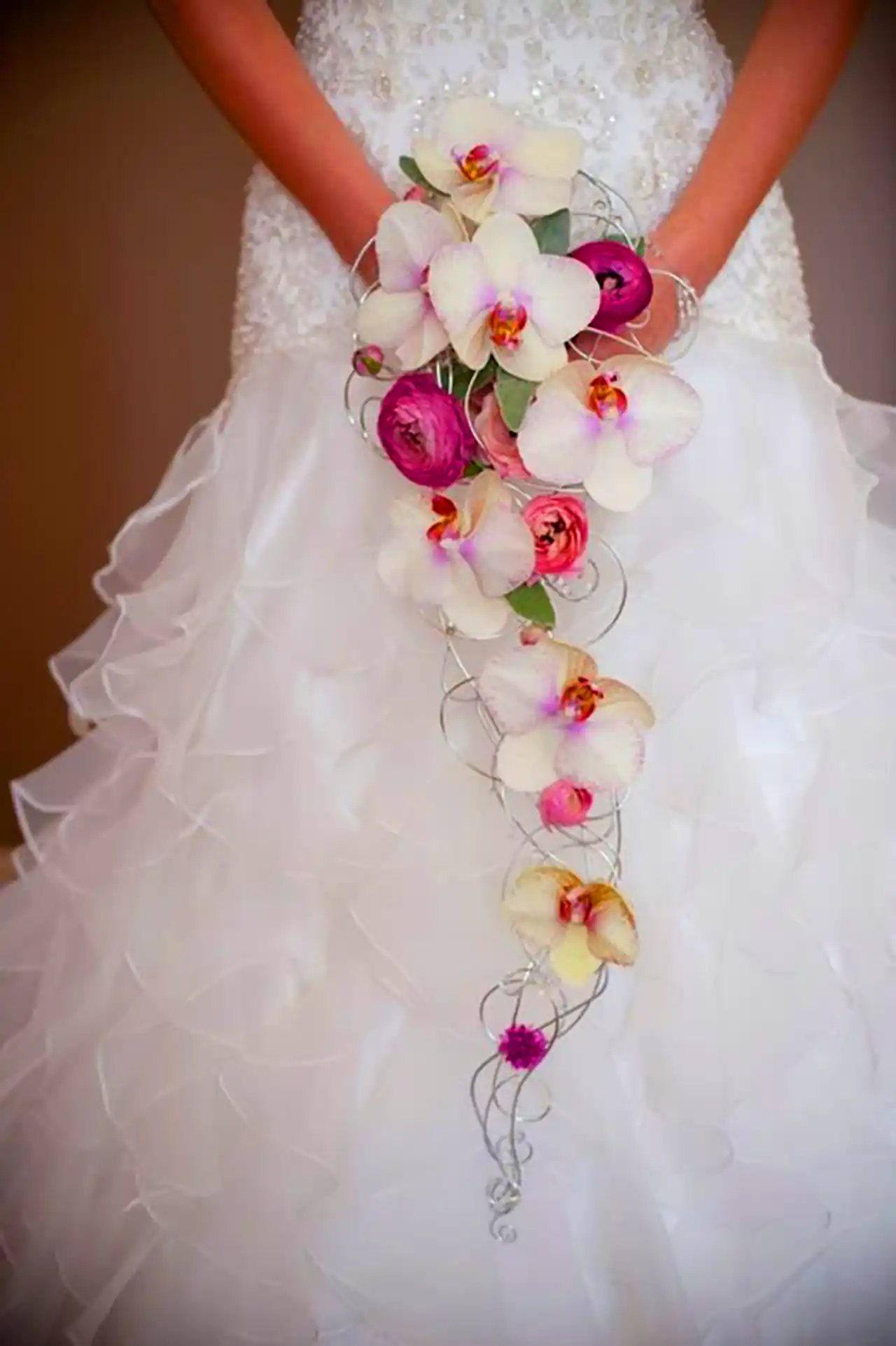 دسته گل ارکیده بای عروس