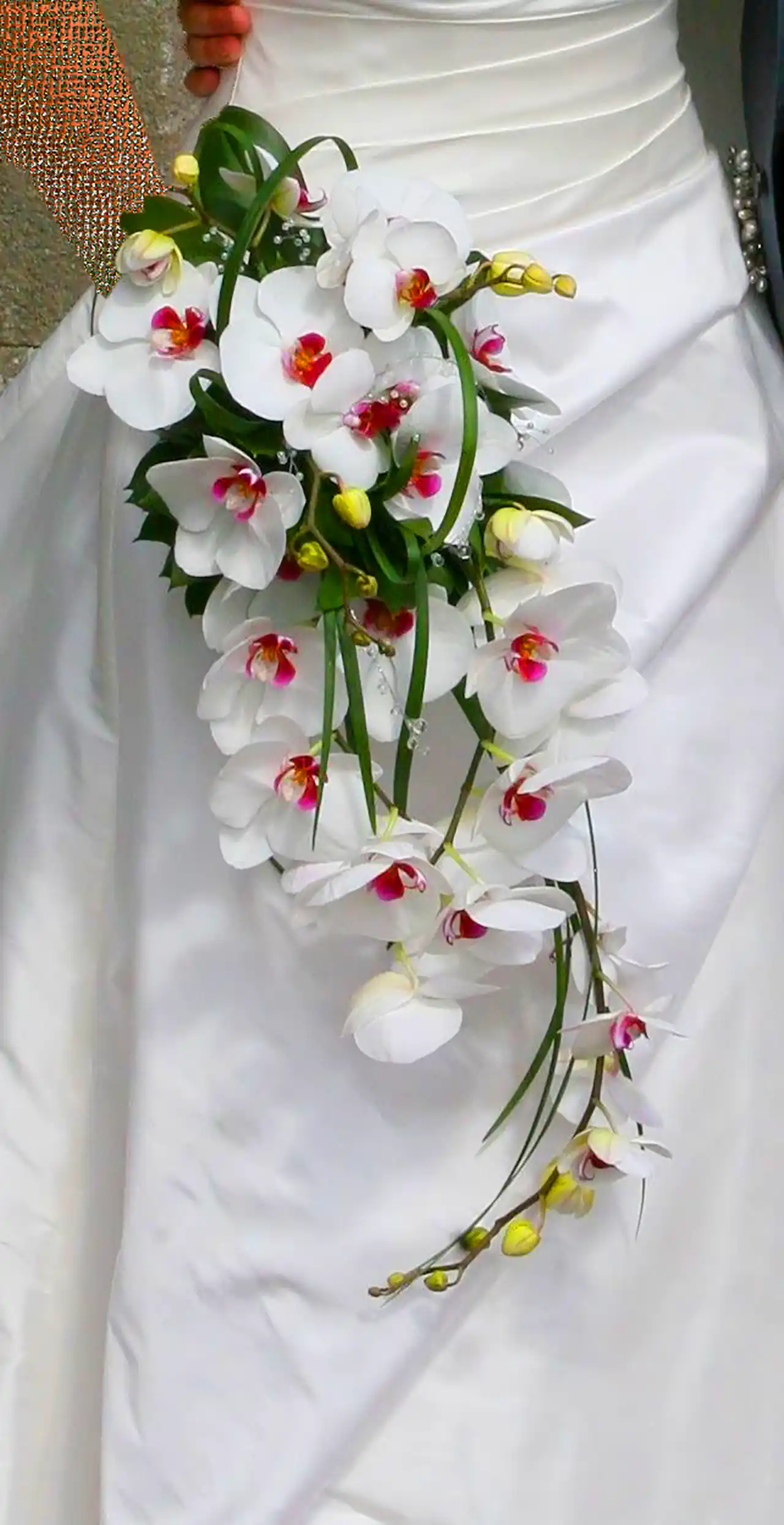 دسته گل ارکیده بای عروس