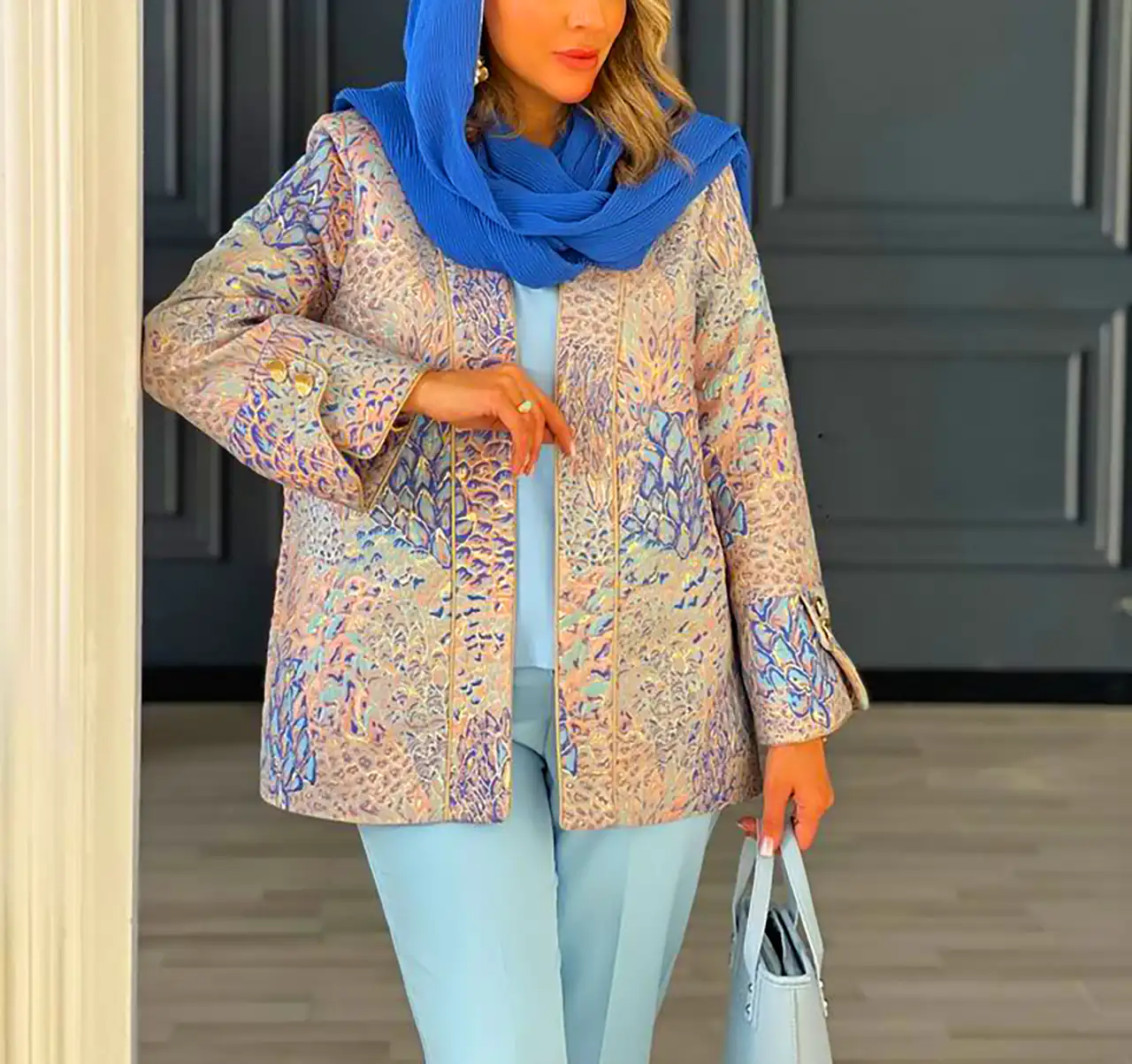 استایل مینیمال با مانتو