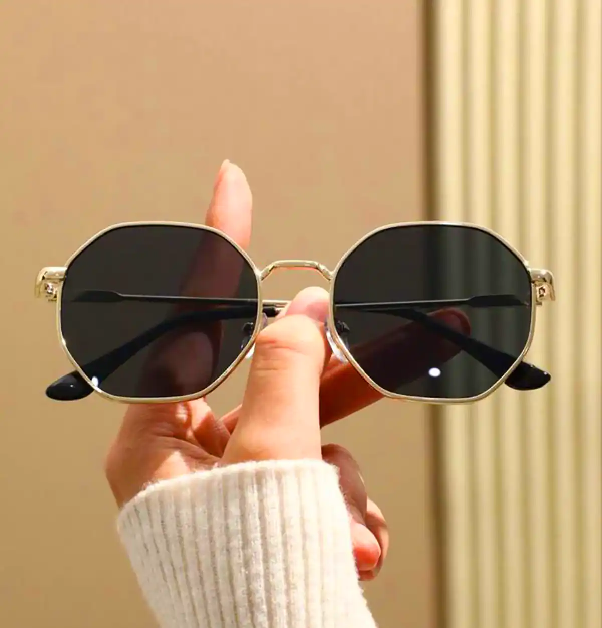 عینک لوکس و زیبا