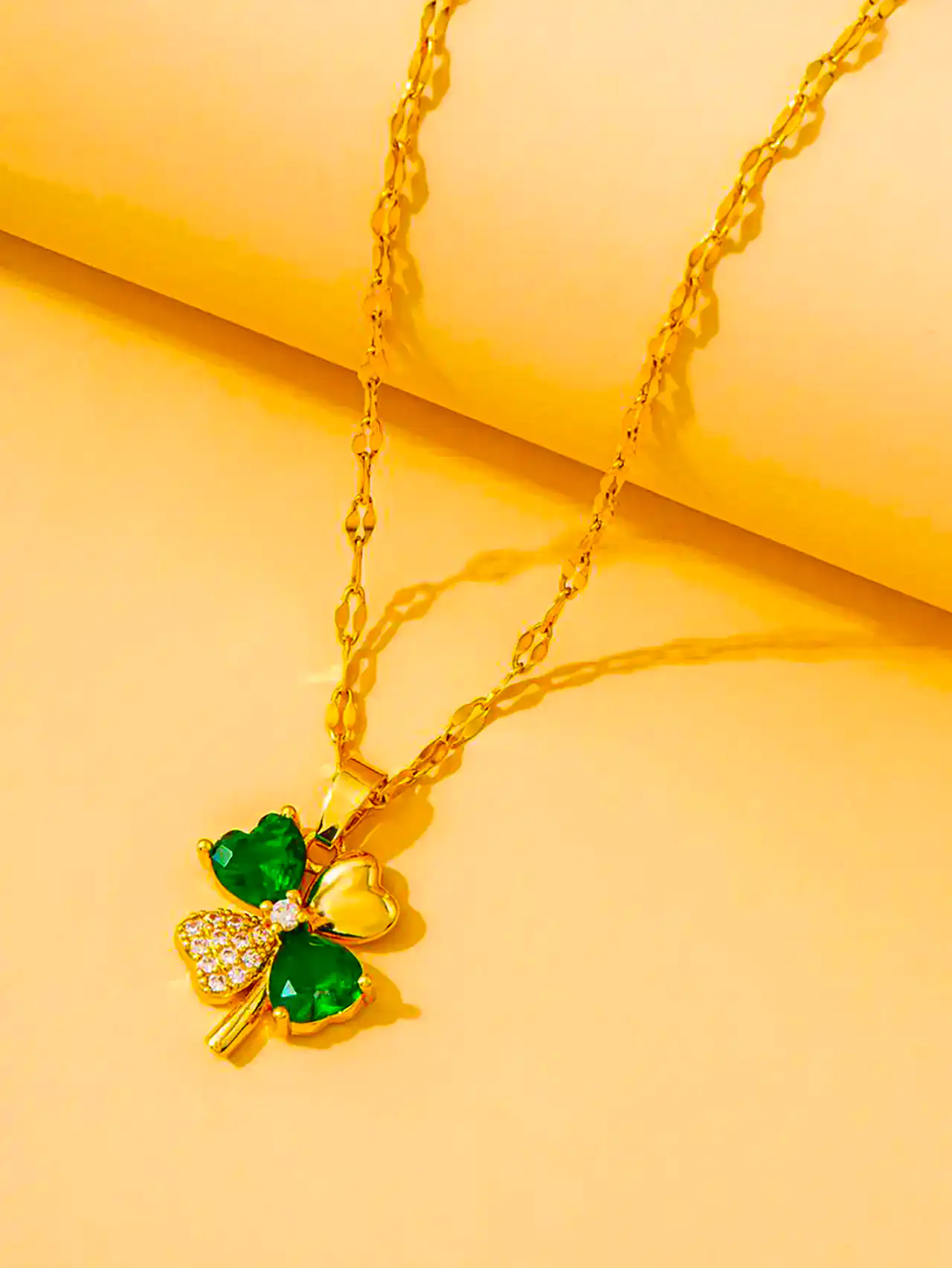 گردن آویز شیک و جدید