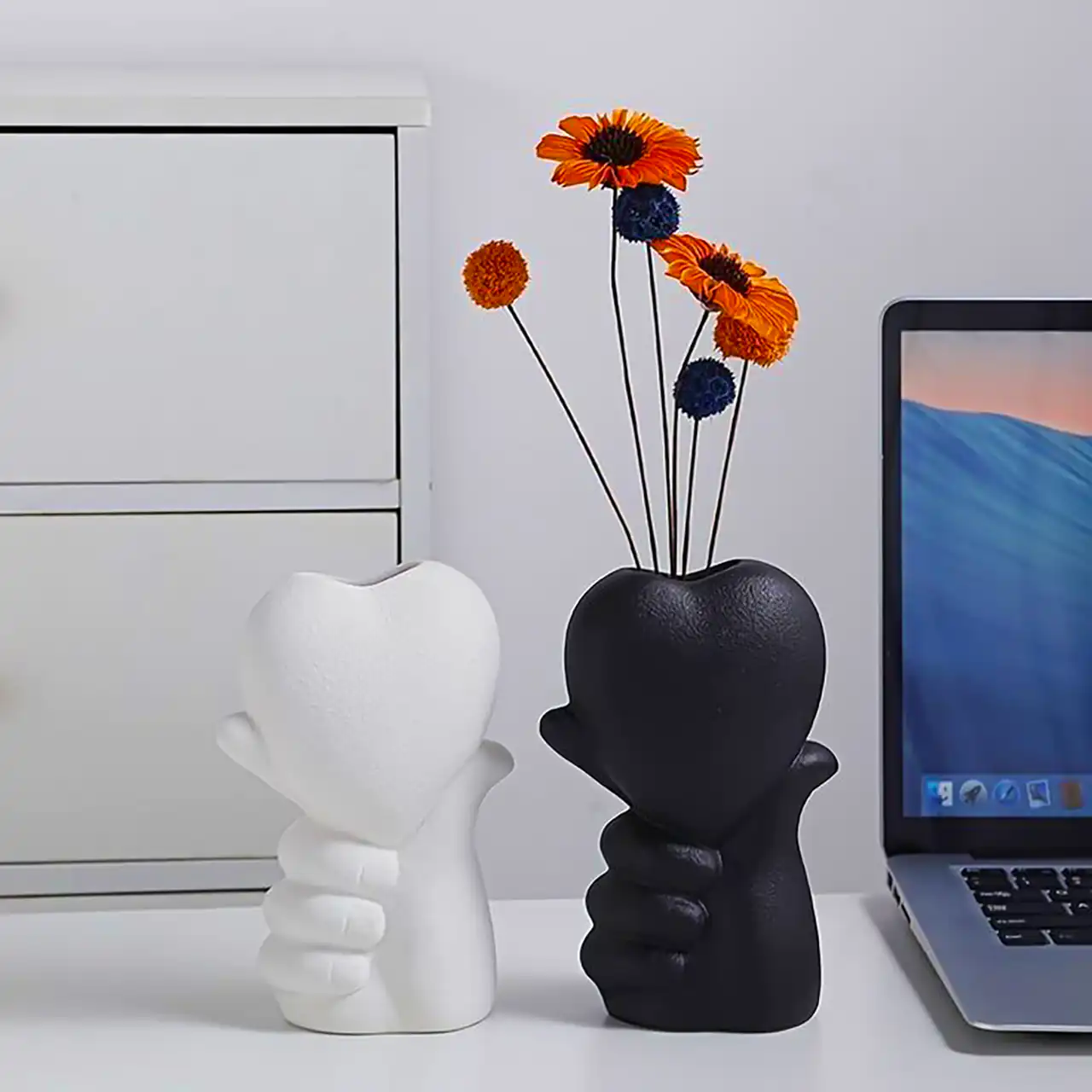 گلدان زیبا و مینیمال