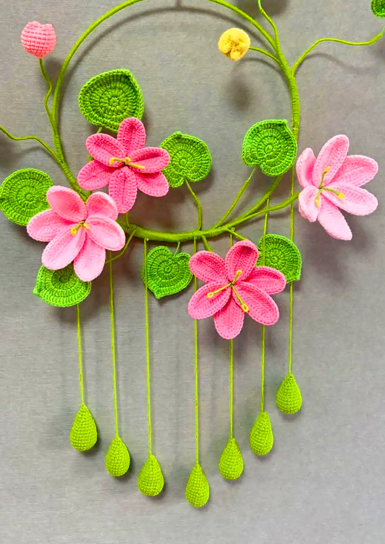 گلهای دکوری شیک بافتنی