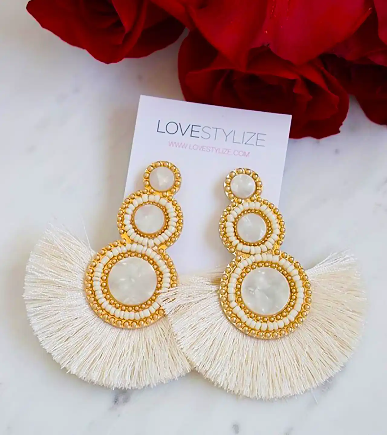 گوشواره منگوله ای آویز مدرن 