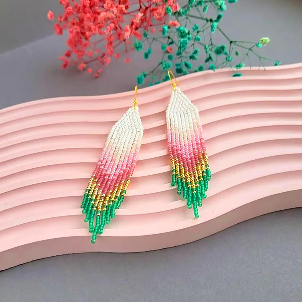 گوشواره مهره ای بلند فانتزی 