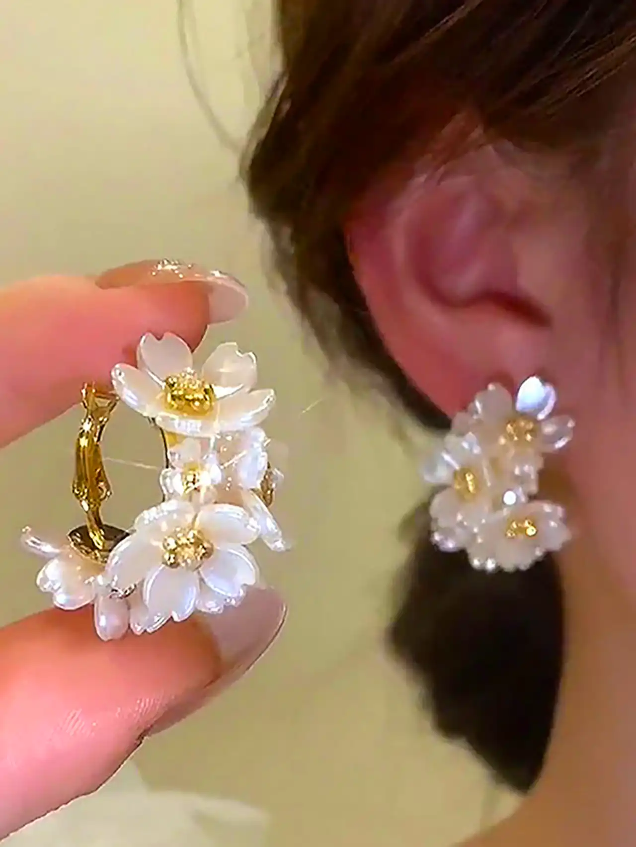 گوشواره مرواریدی فانتزی