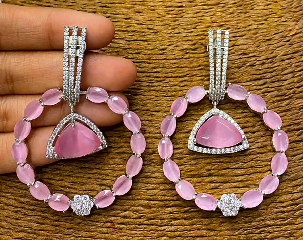 گوشواره اشکی نگین دار مجلسی 