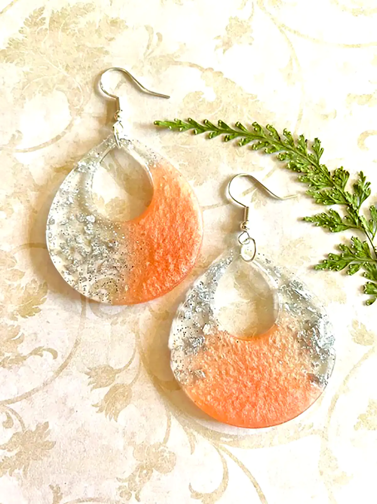 گوشواره دخترانه رزینی