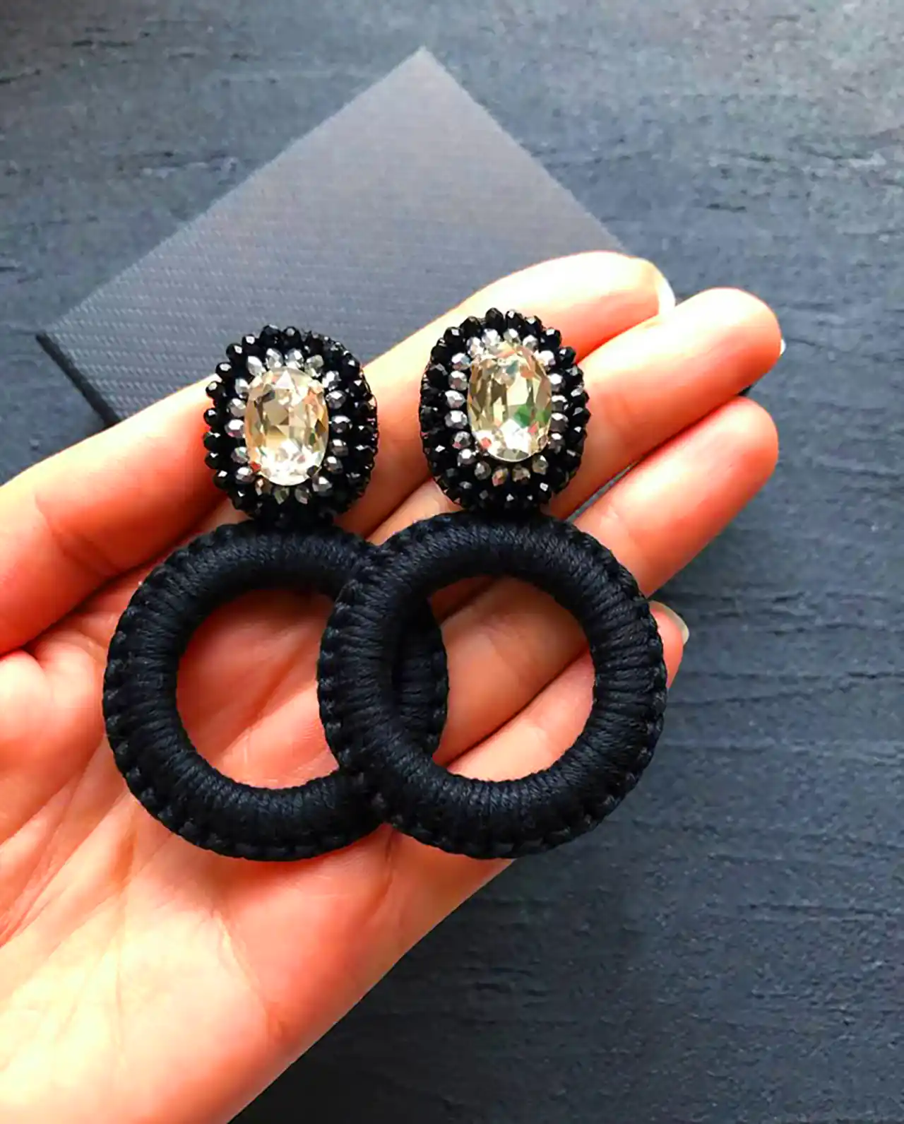 گوشواره هنری دستساز