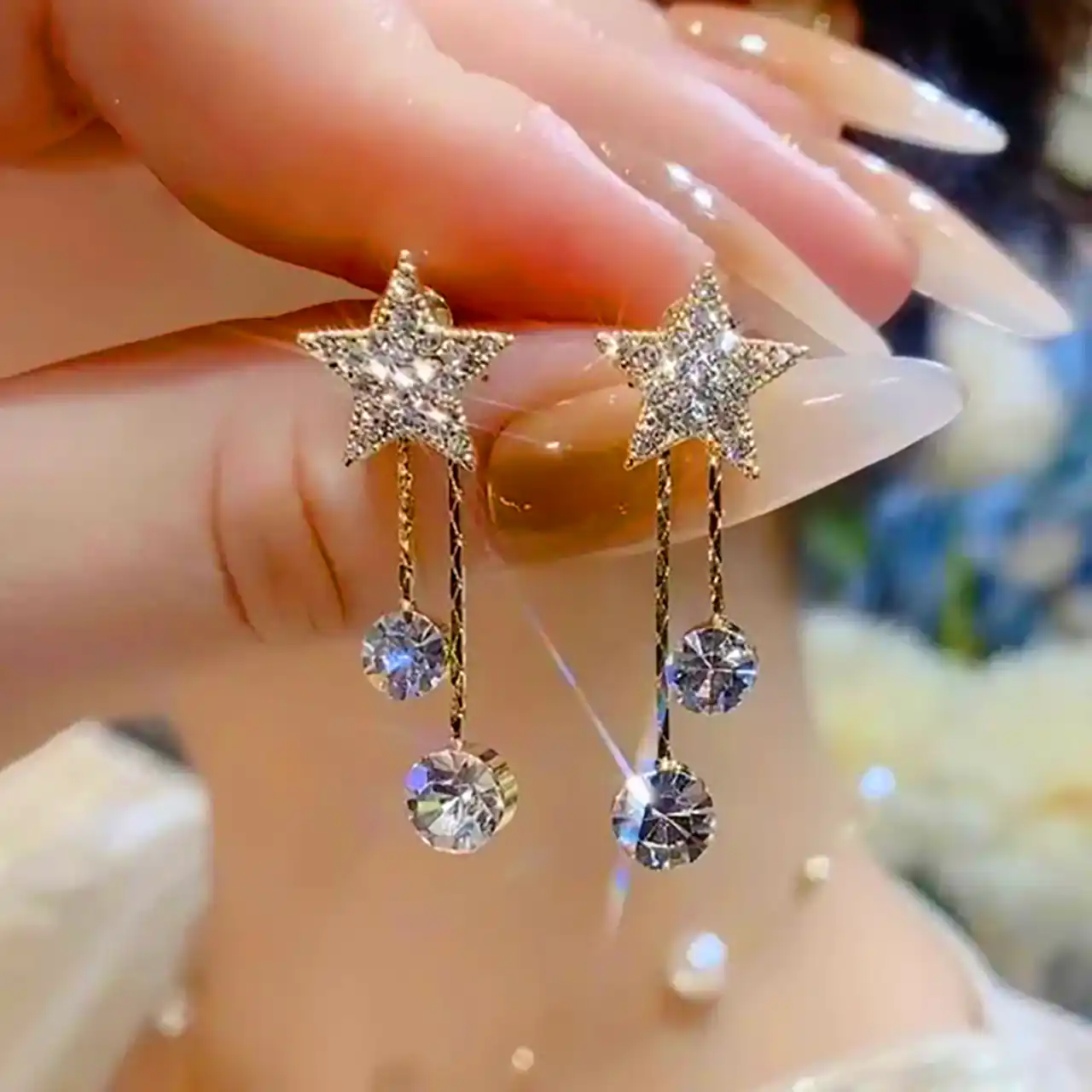 گوشواره آویزی لاکچری