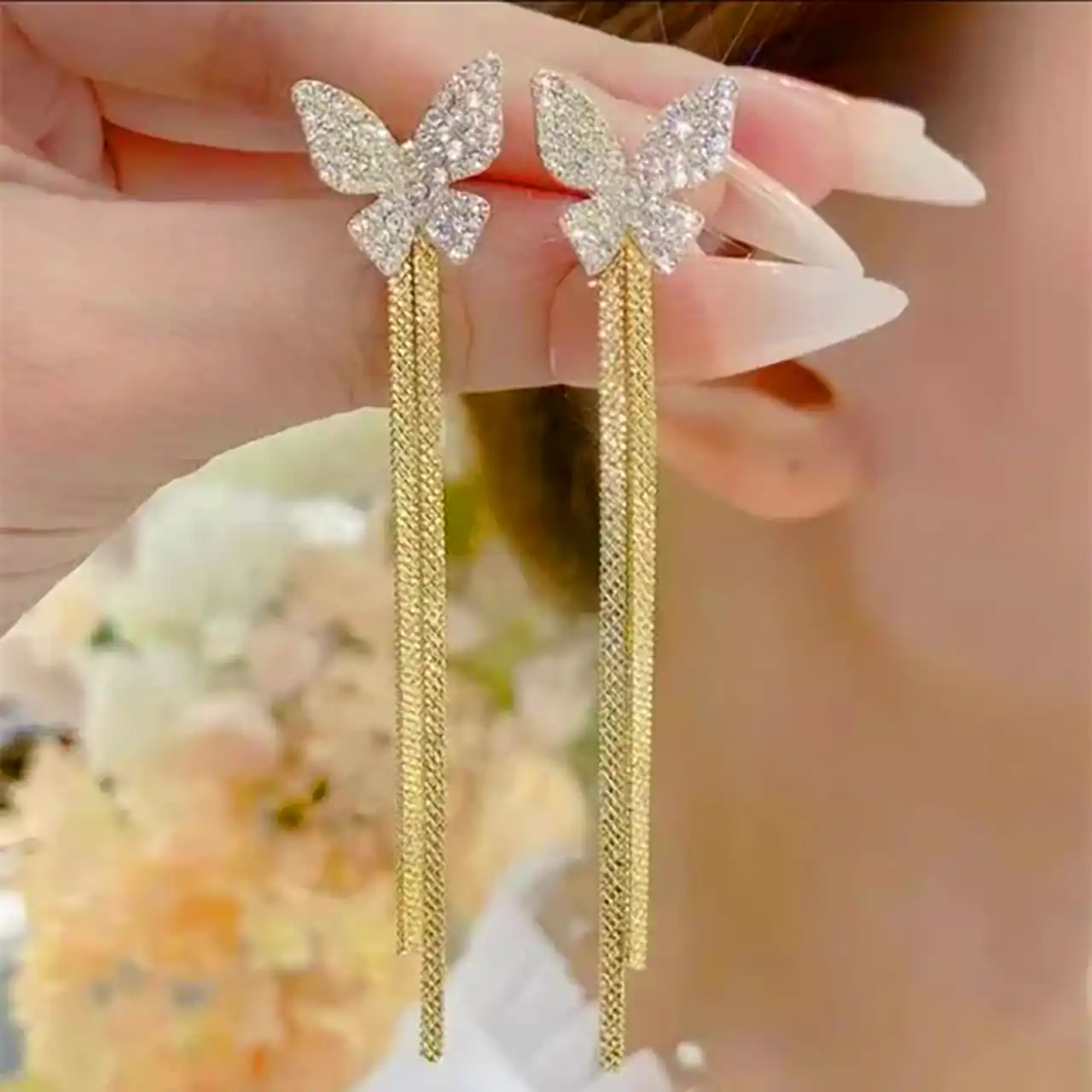 گوشواره آویزی لاکچری