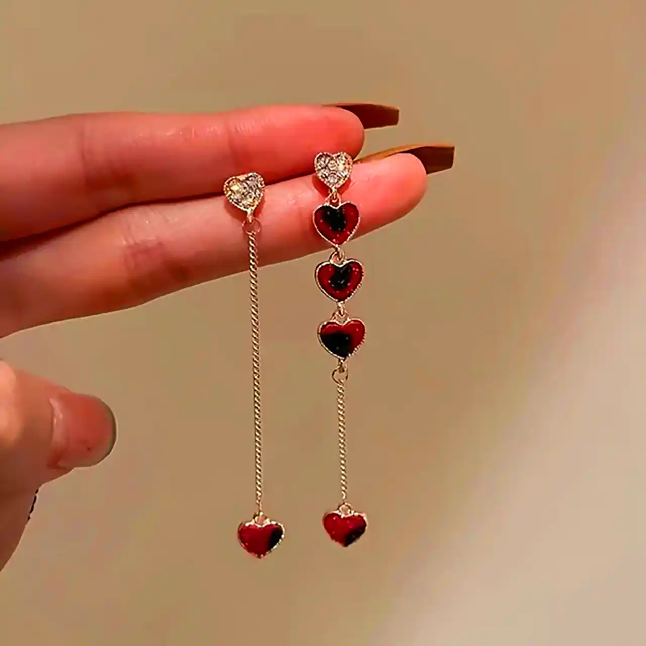 گوشواره آویزی لاکچری