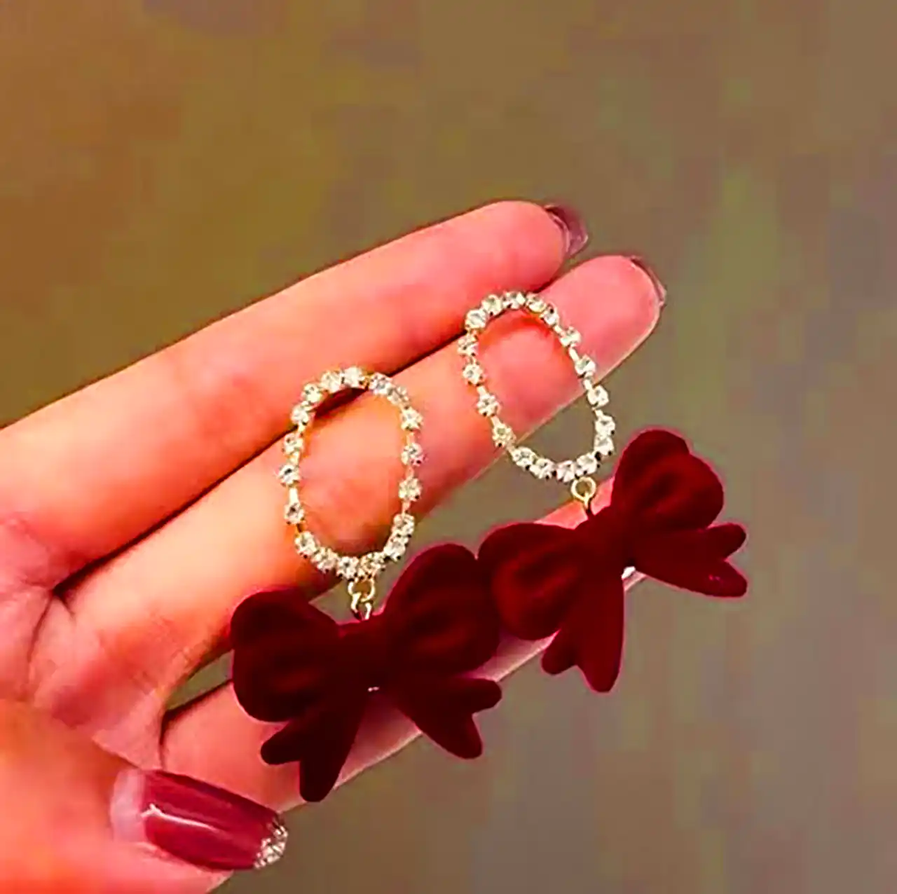 گوشواره آویزی لاکچری