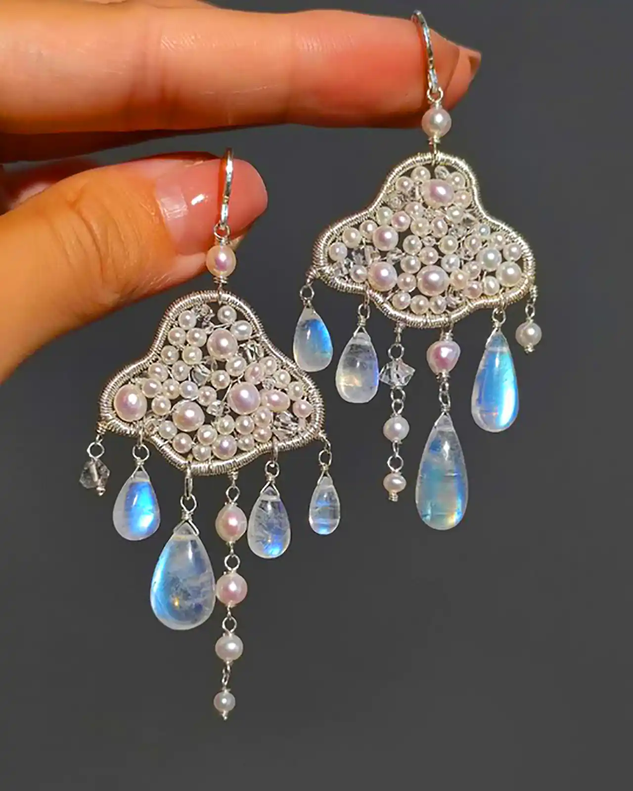 گوشواره دستساز خاص و مدرن