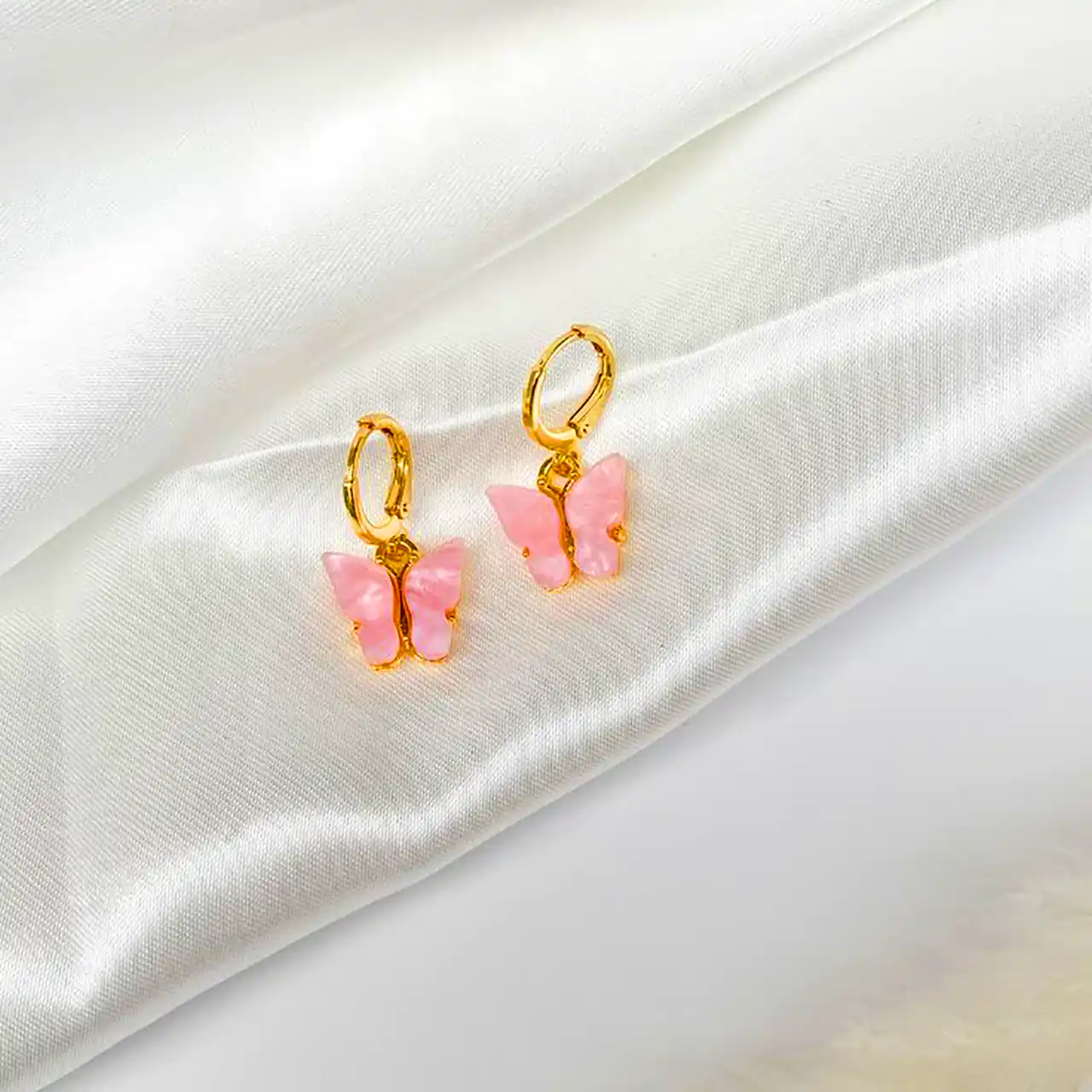 گوشواره فانتزی دخترانه مدرن