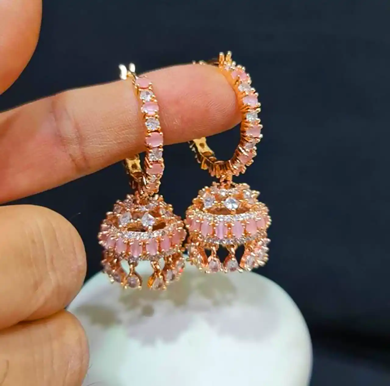 گوشواره جواهرنشان خاص 