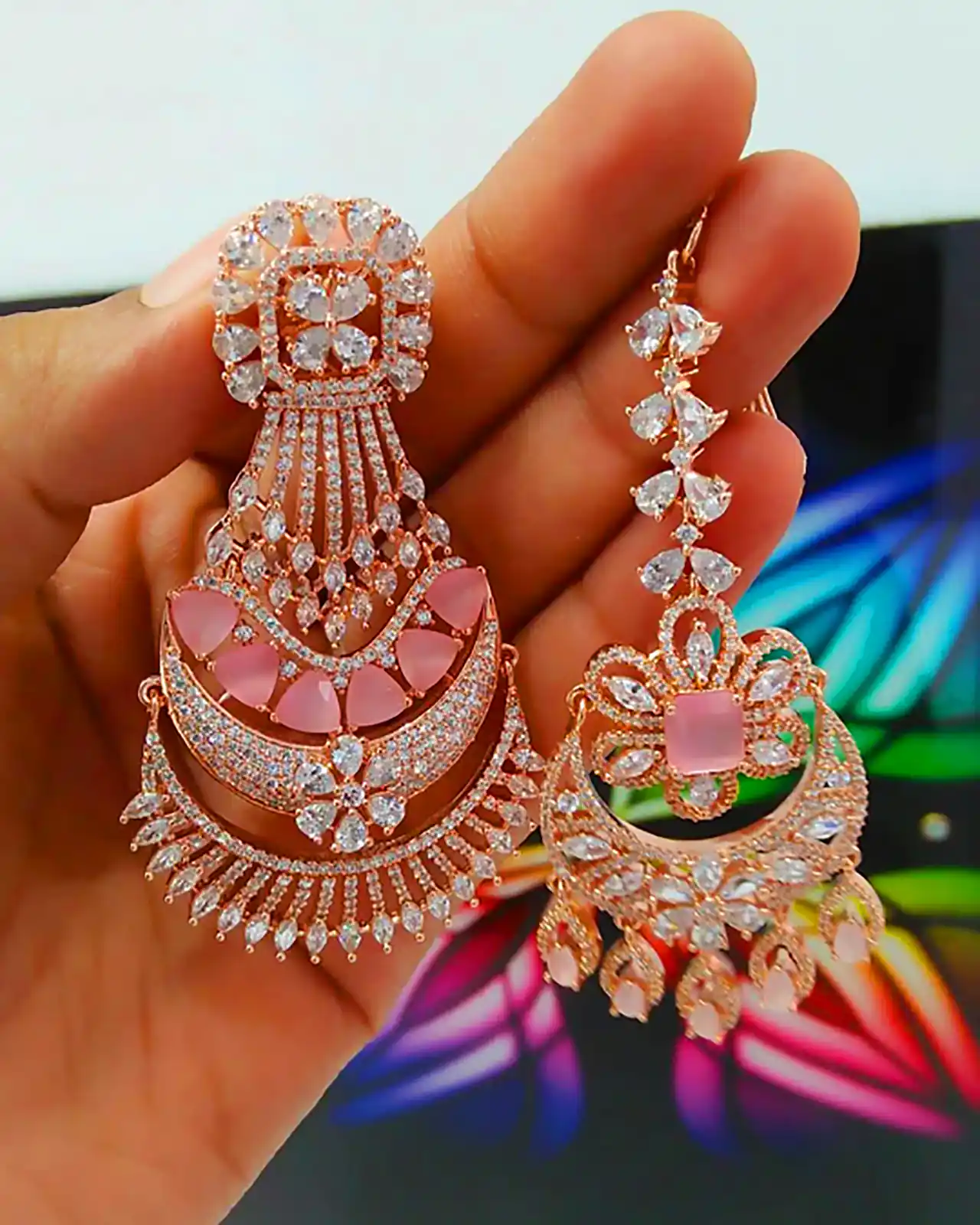 گوشواره جواهرنشان خاص 