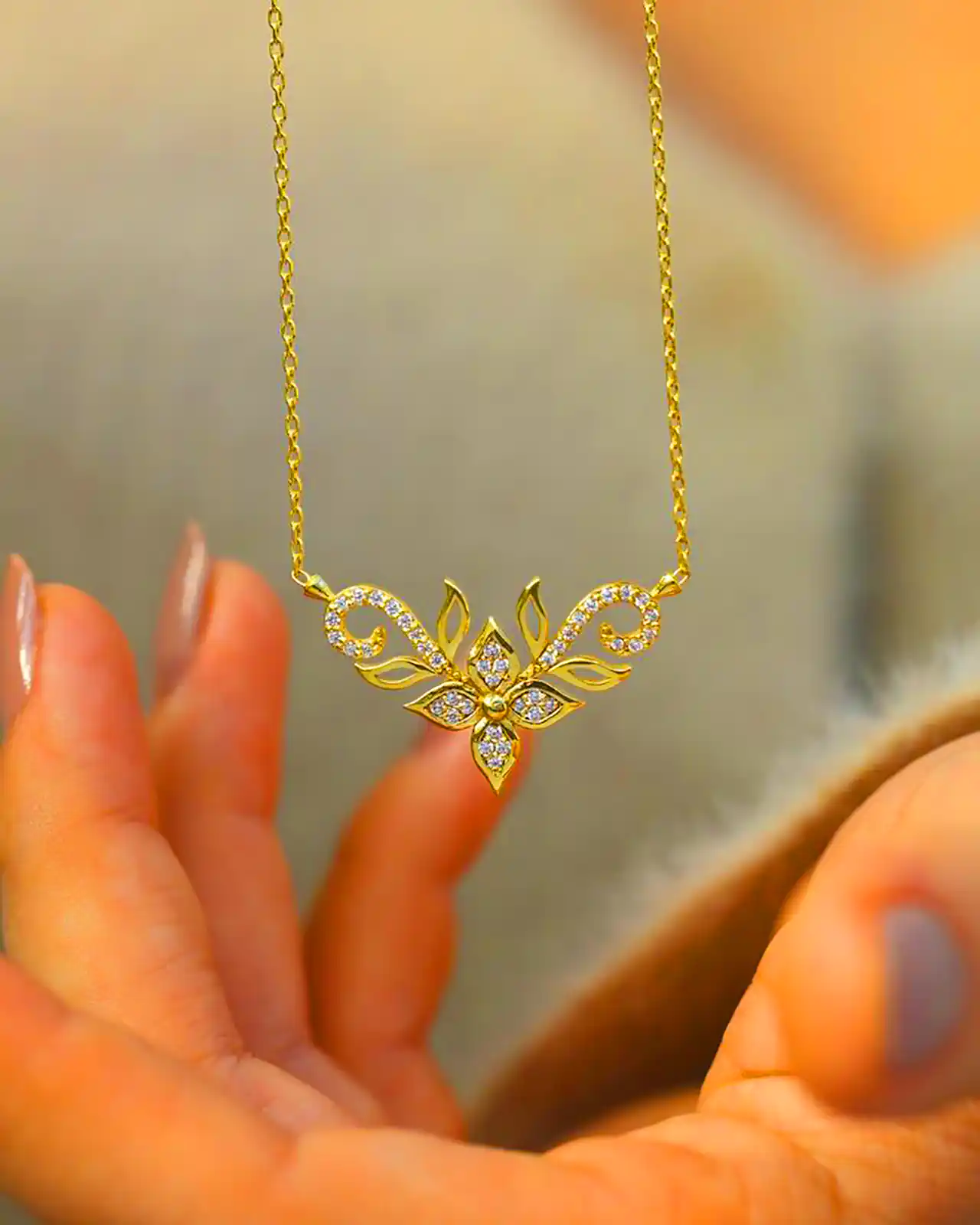 گردنبند ظریف و زیبا طلا