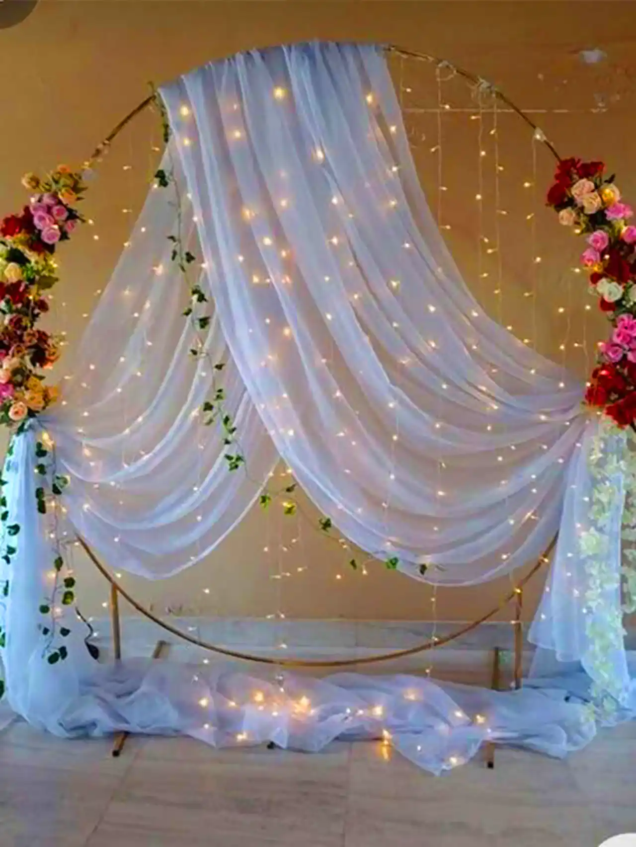 حلقه و جایگاه عروس و داماد