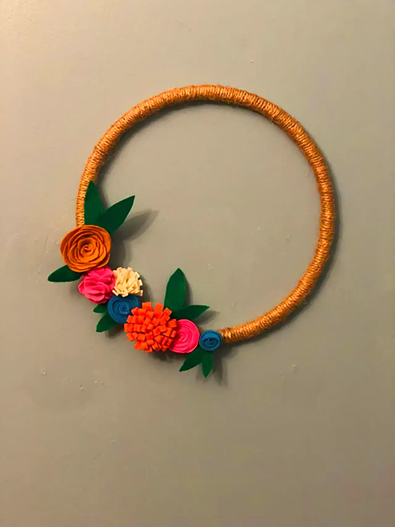 حلقه گل دکوری شیک