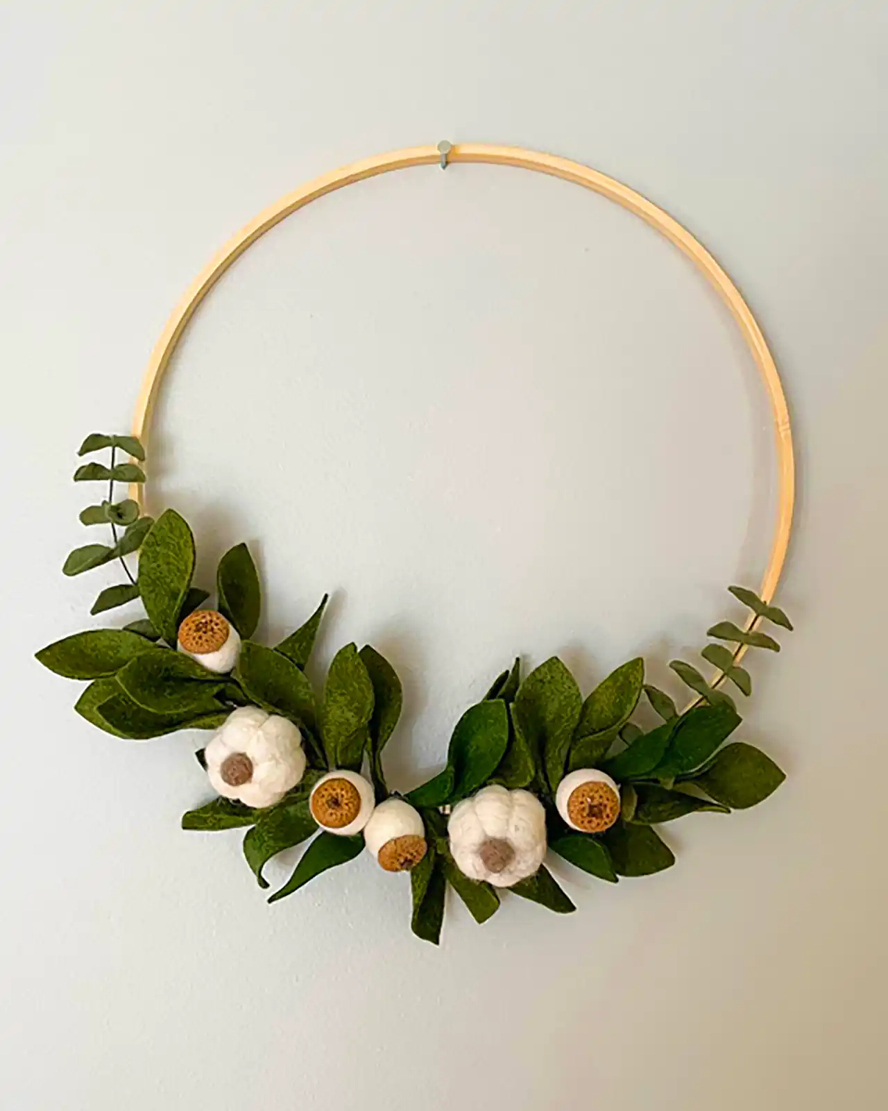 حلقه گل دکوری شیک