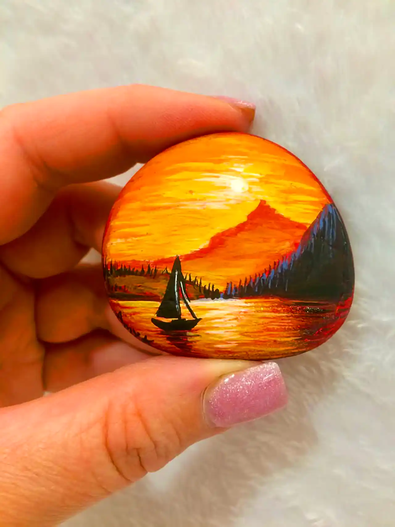 هنر نقاشی روی سنگ 