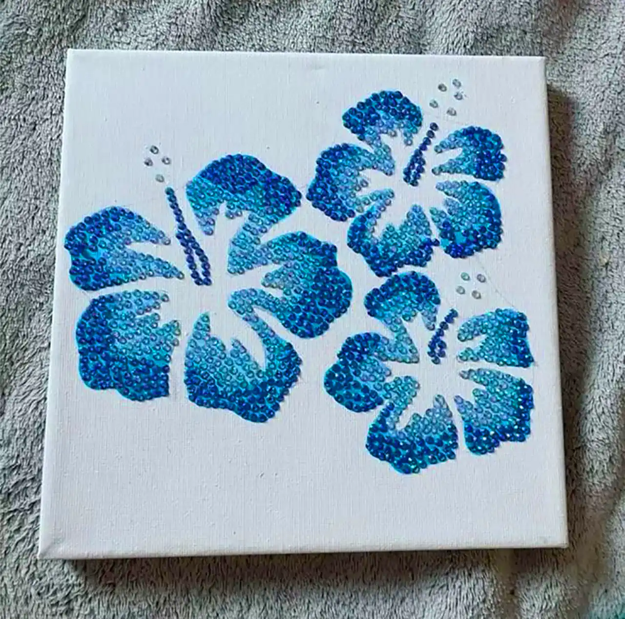 هنر نقطه گذاری روی بوم