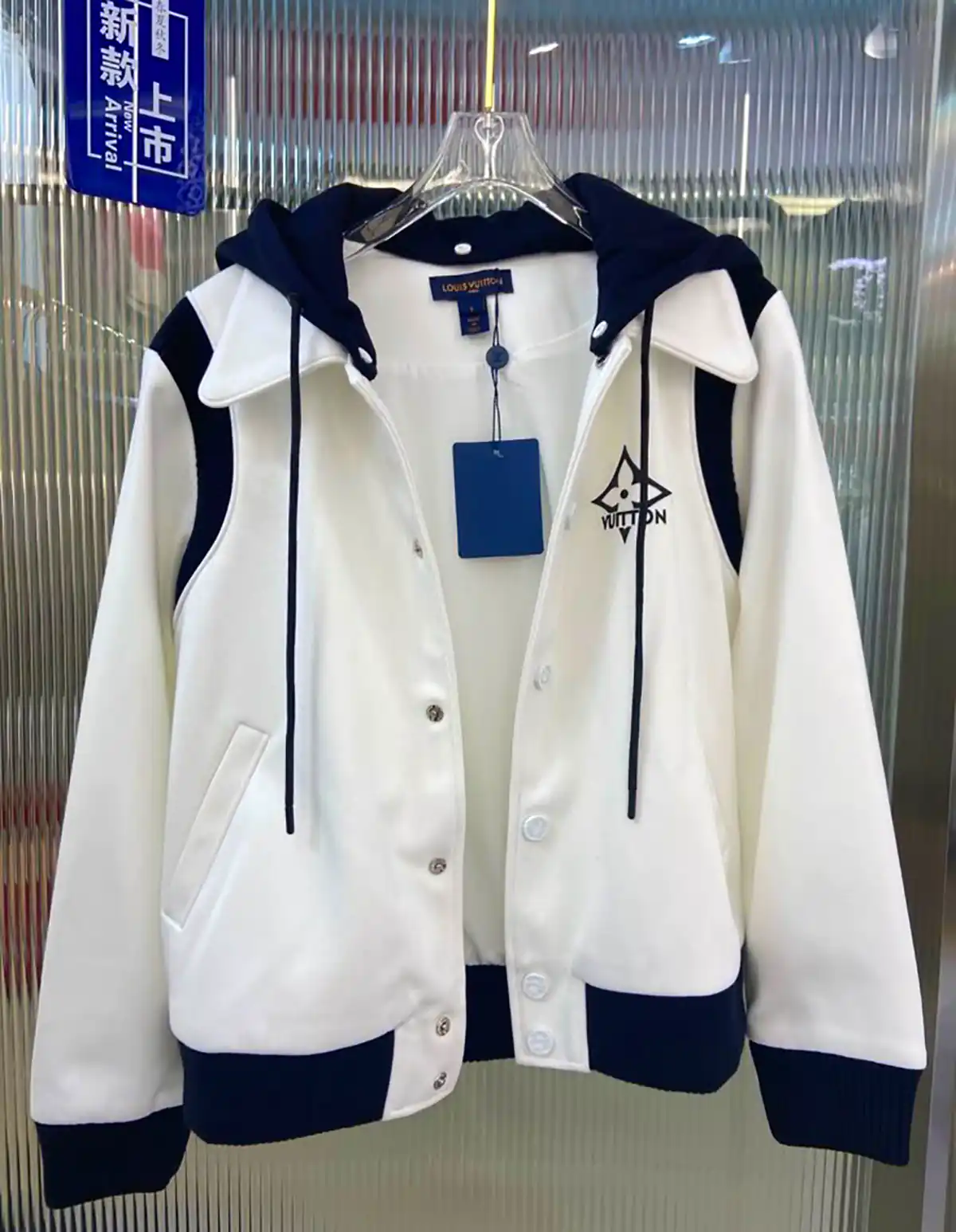 هودی کلاه دار شکیل زنانه