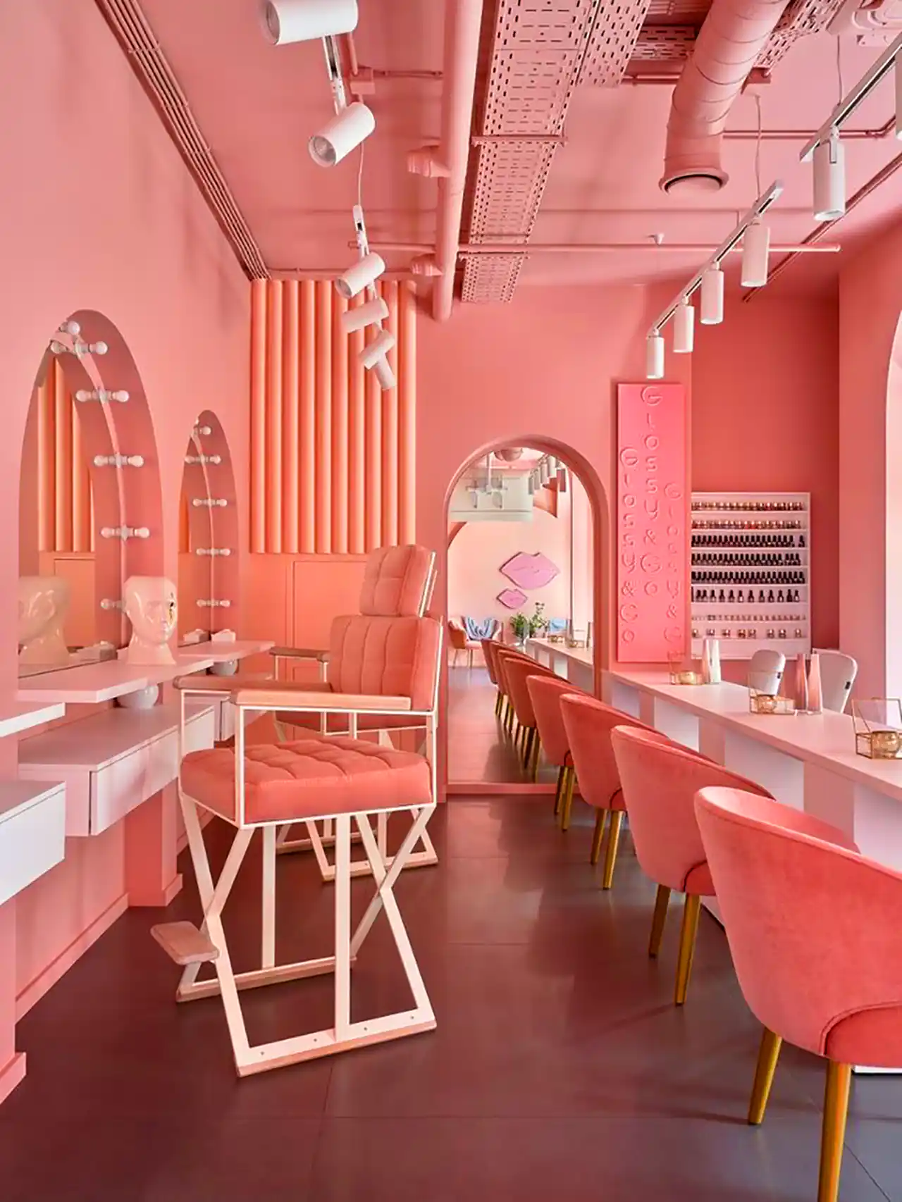 ایده دیزاین فضای سالن زیبایی