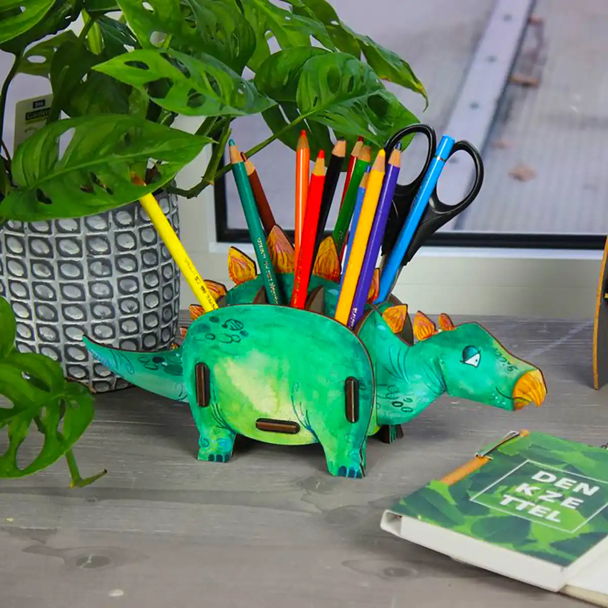 جامدادی فانتزی برای دانش آموز ها