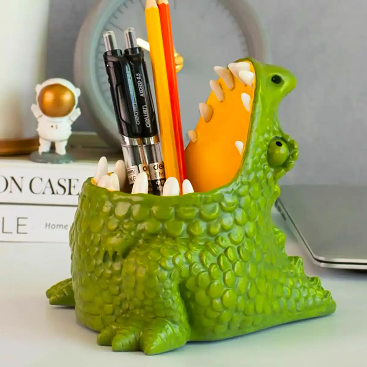 جامدادی فانتزی برای دانش آموز ها