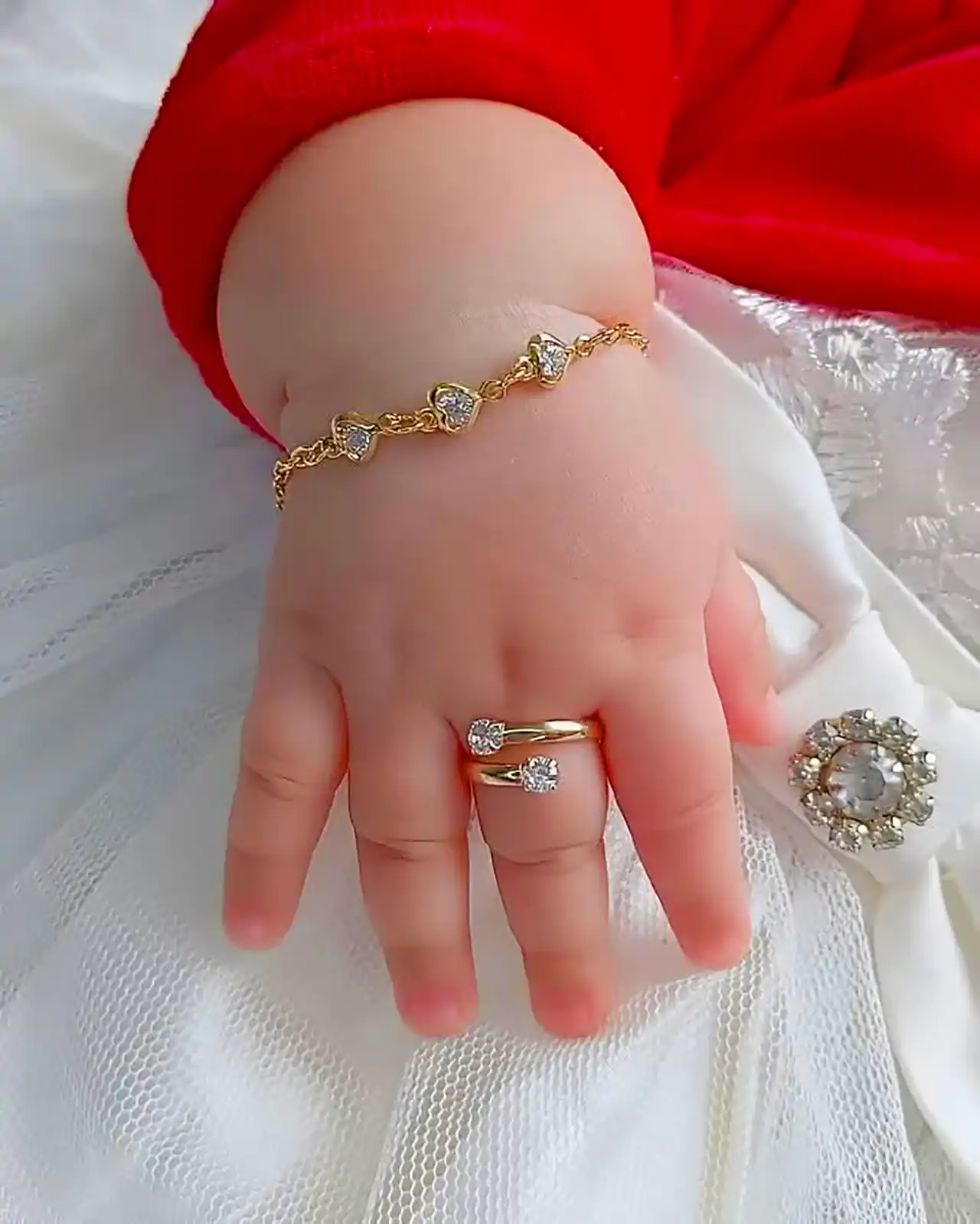 جواهرات زیبا برای نوزاد