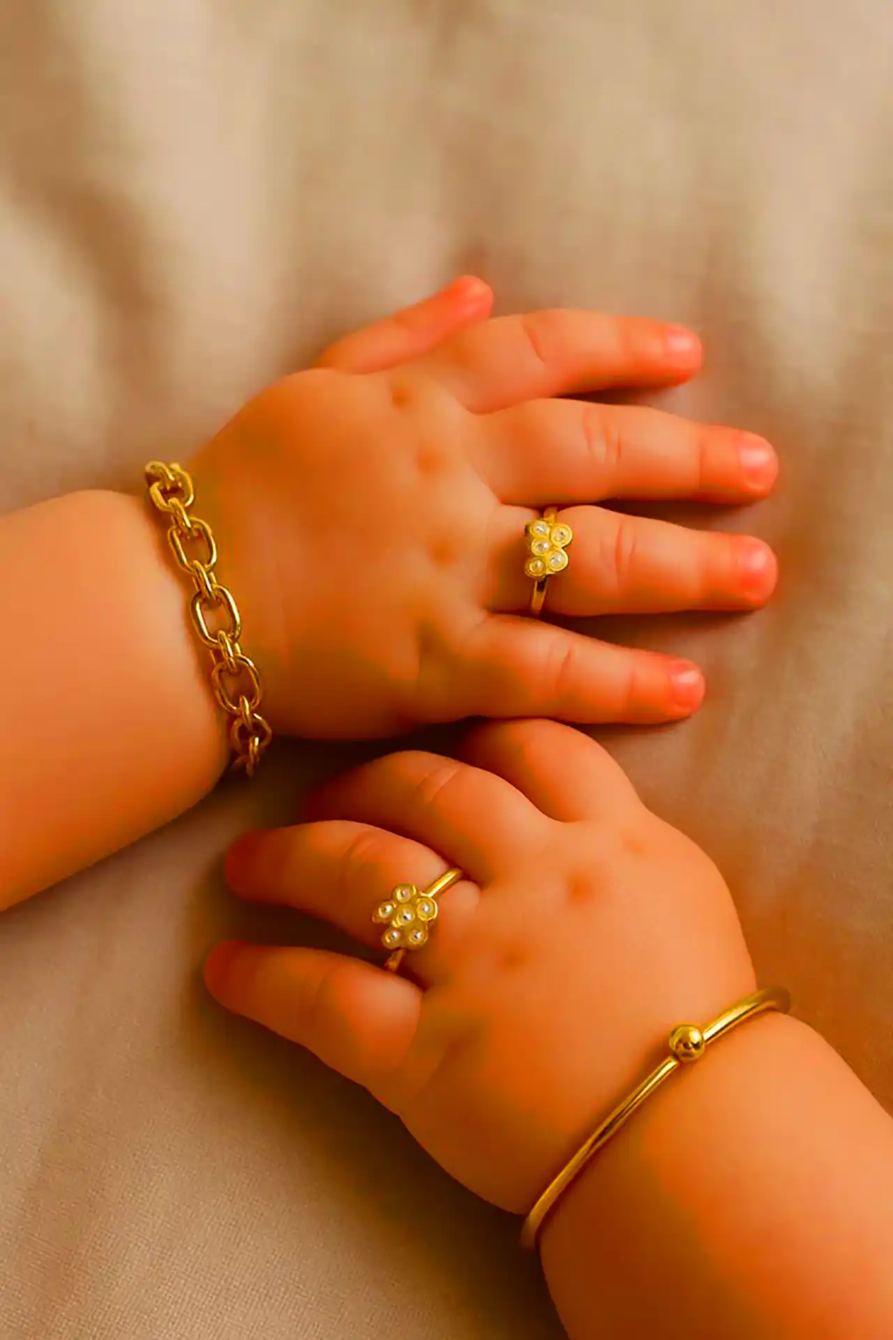 جواهرات زیبا برای نوزاد