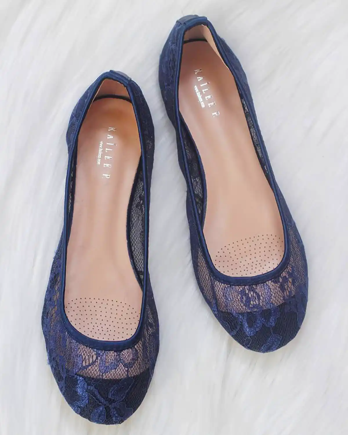 کفش عروسکی روفرشی