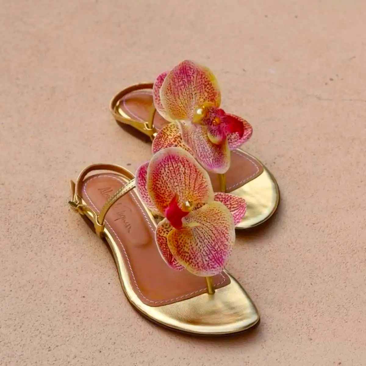 کفش عروسکی ژورنالی