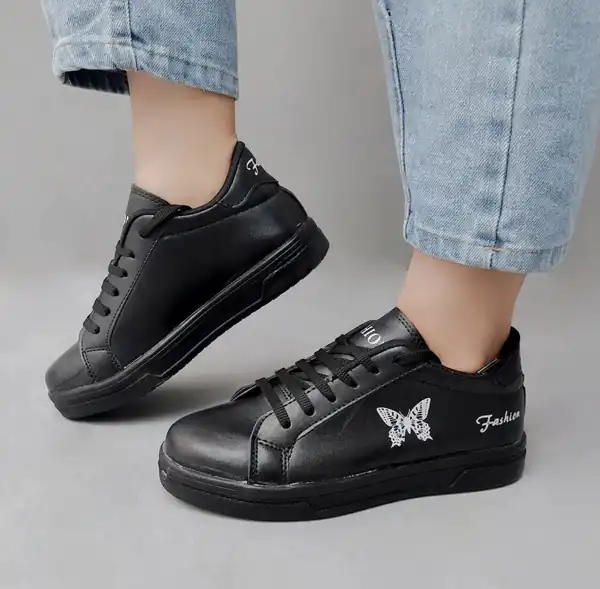 تعبیر خواب کفش برای دختر مجرد + برای زن متاهل و باردار و دختر مجرد و از دید مولف