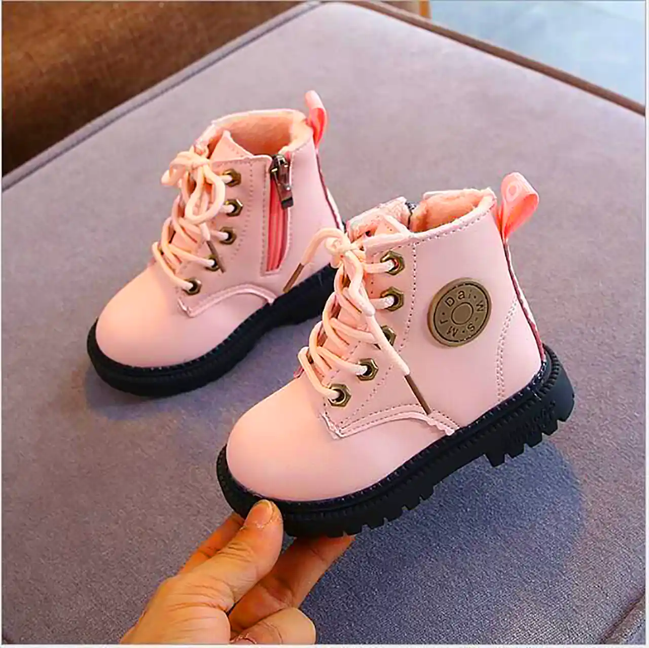 کفش شیک برای کودک