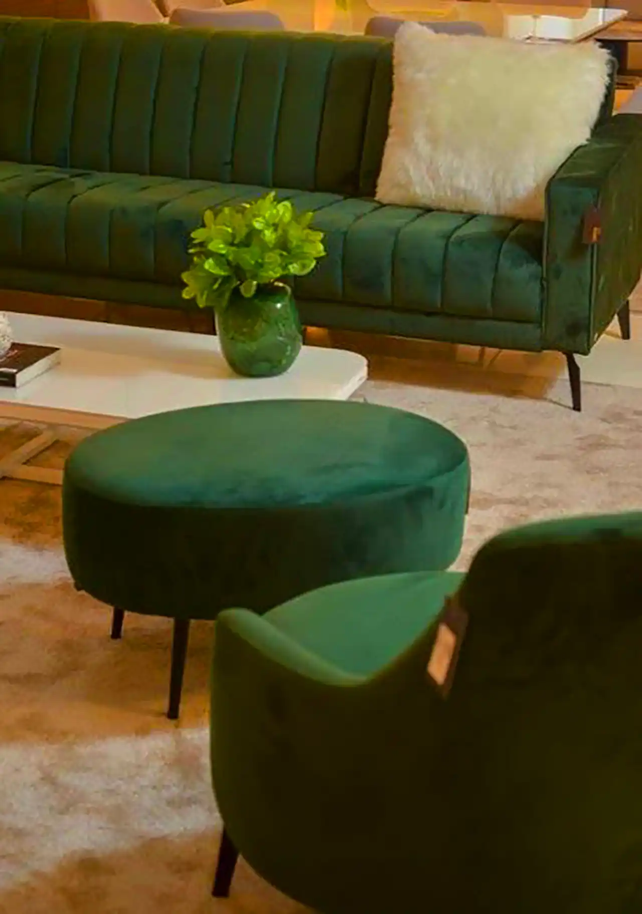 کاناپه سبز راحتی 