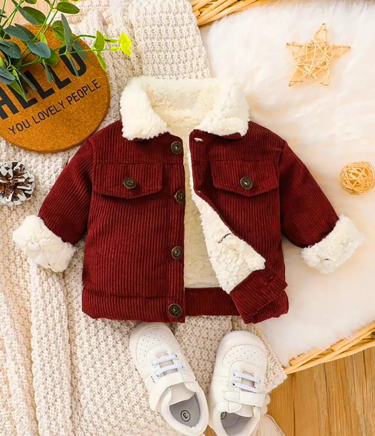 کاپشن داخل ببعی بچگانه