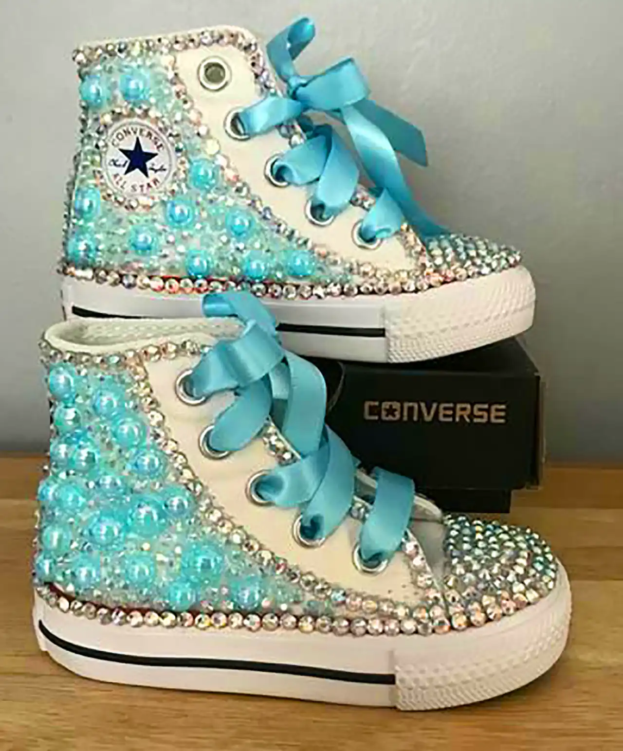 کتونی ساقدار کودکانه