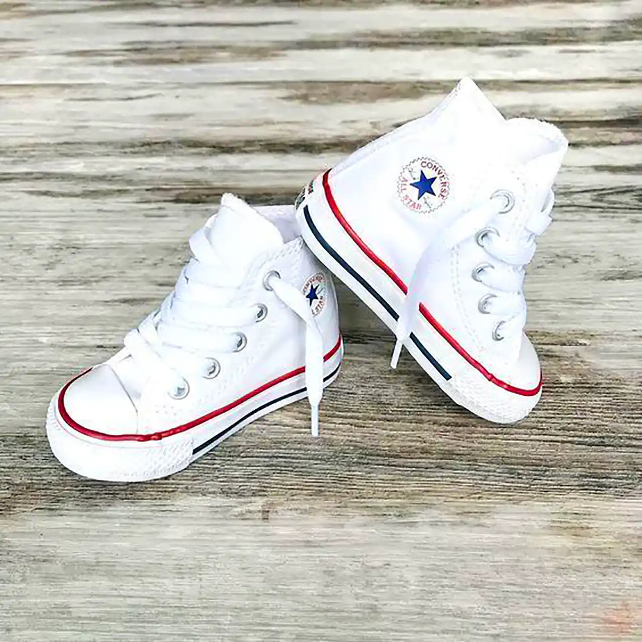 کتونی ساقدار کودکانه