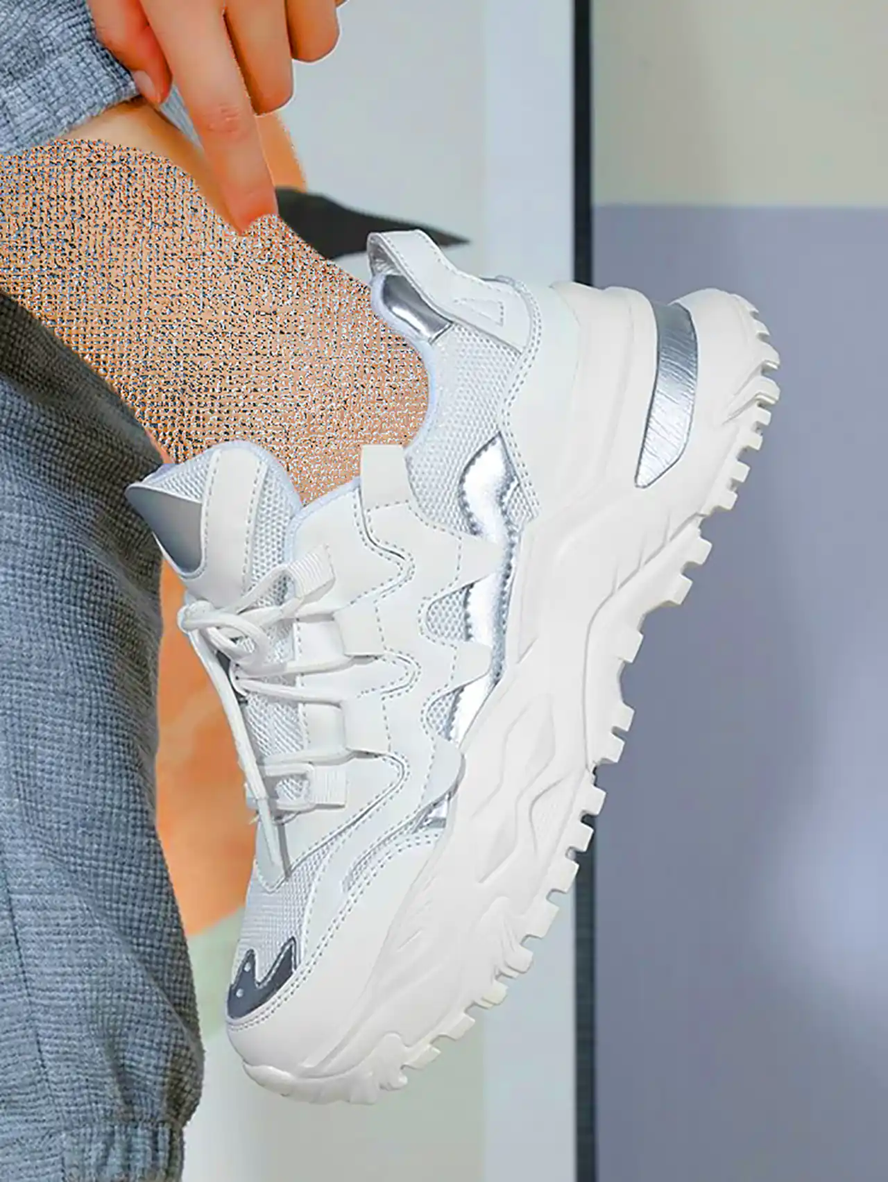 کتونی اسپرت و خاص دخترانه