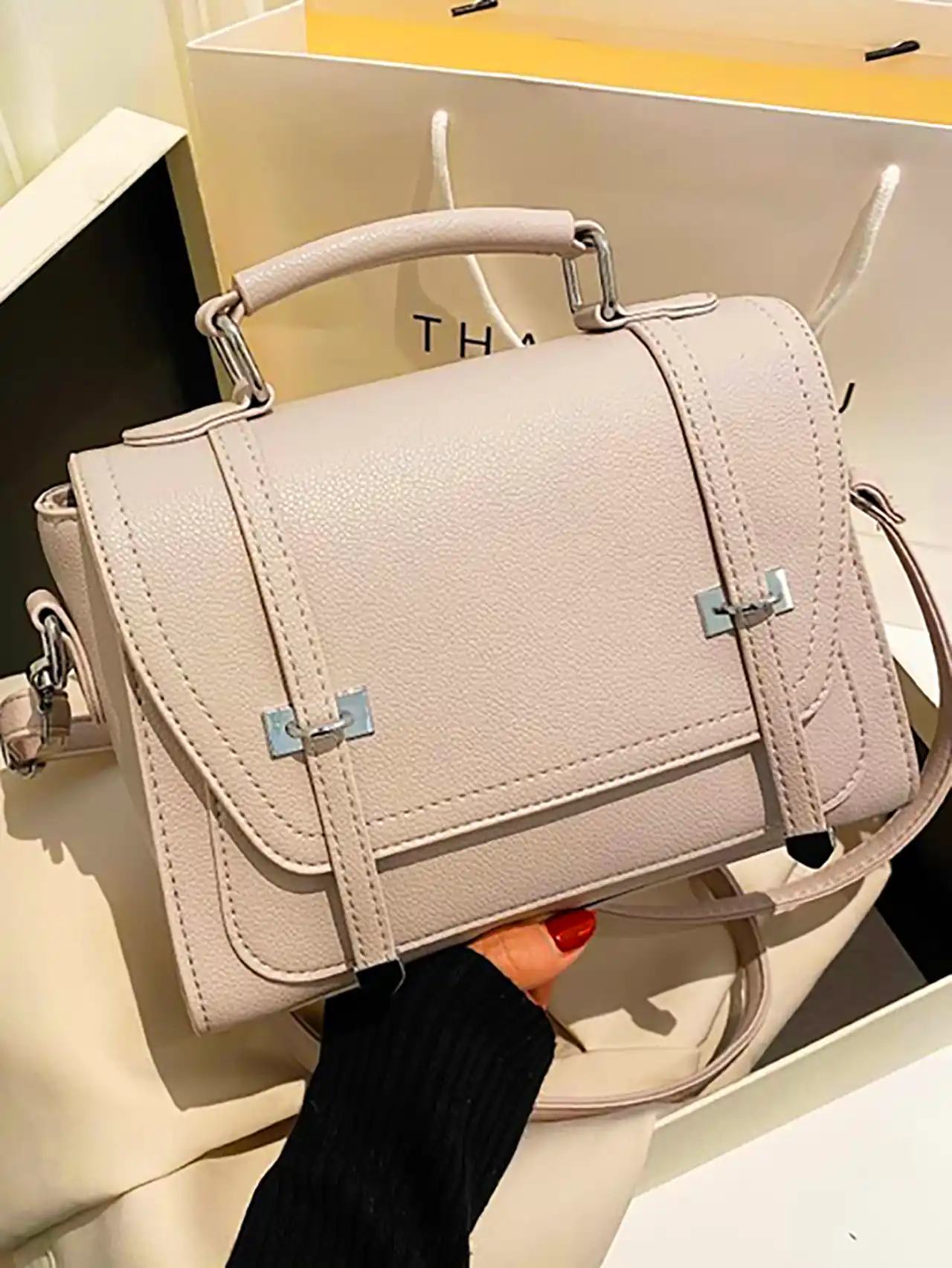 کیف دخترانه کرم استخوانی